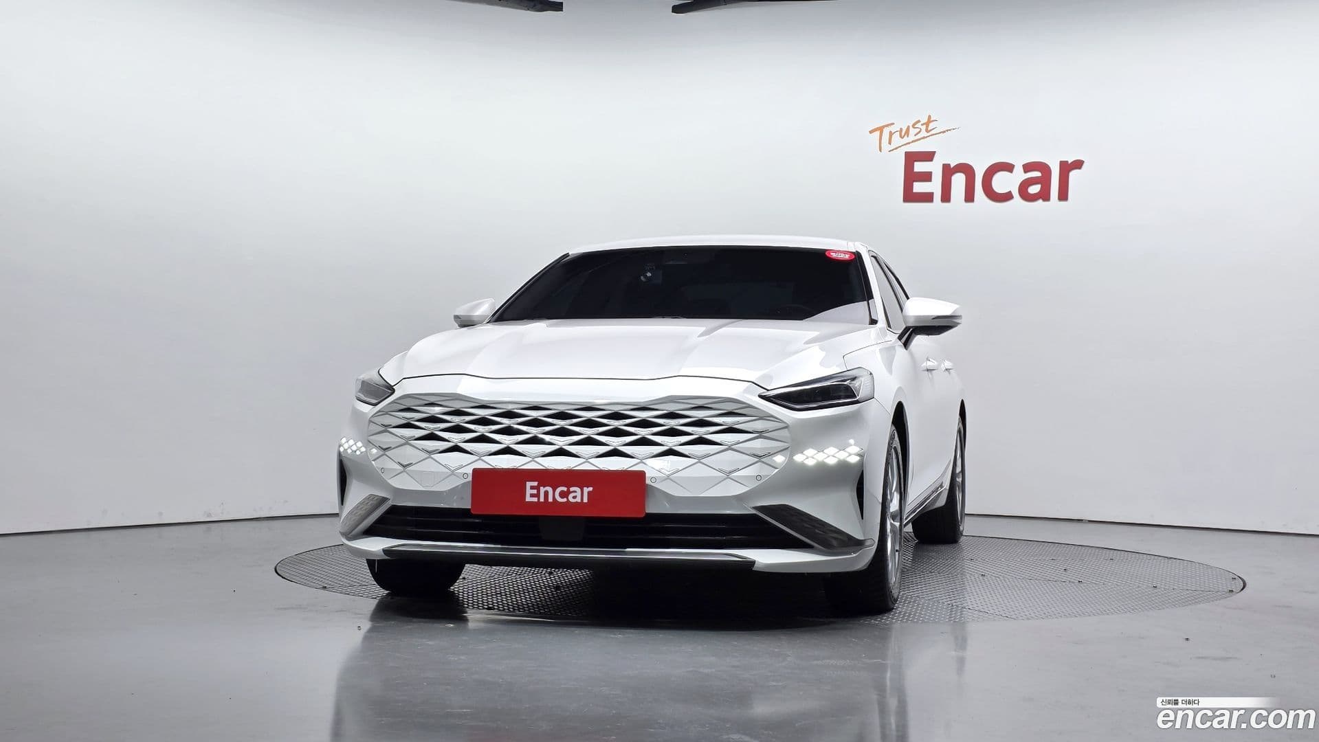 Main__Slider__Photo:K8 Kia 2021.5-2