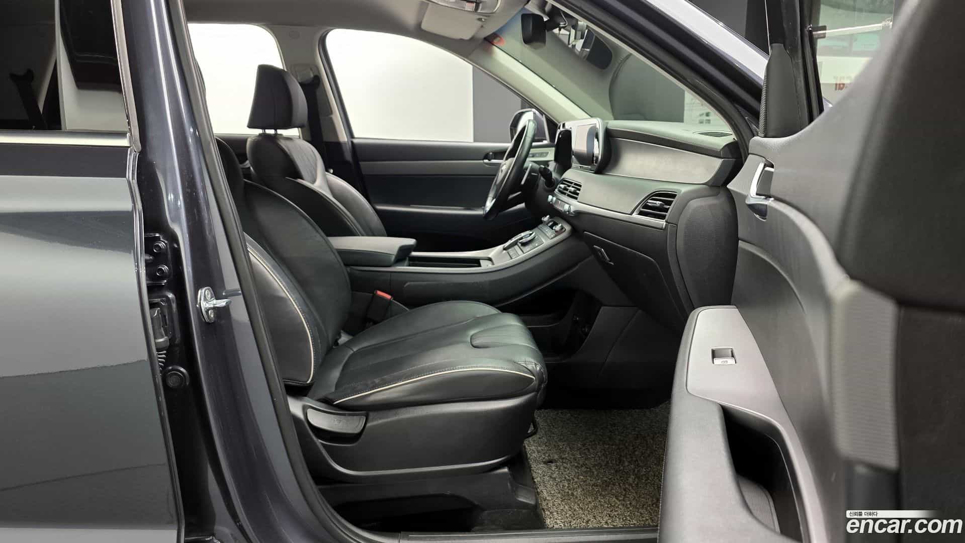 Palisade Hyundai 2022.1-INNER-010