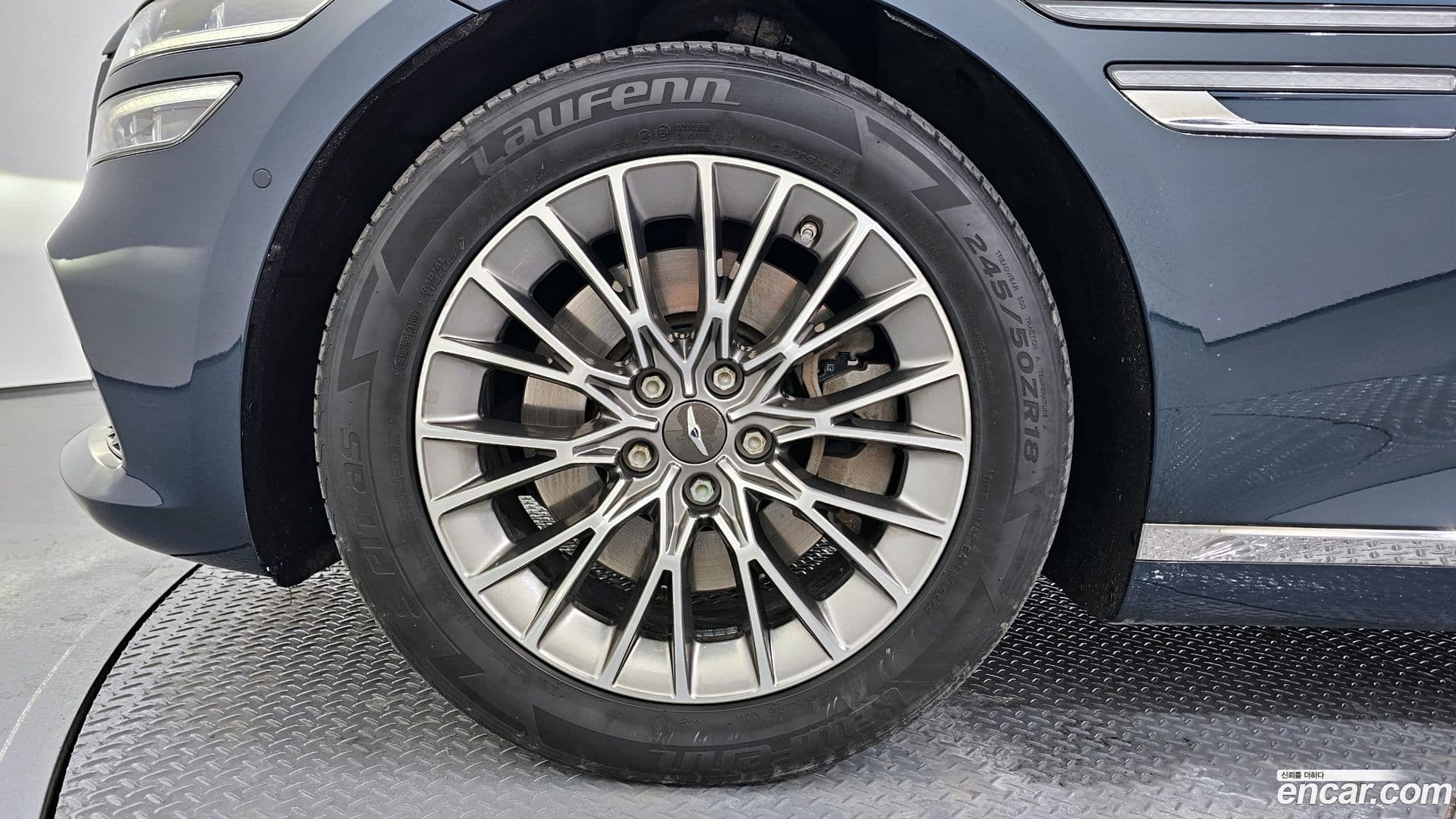 Main__Slider__Photo:G80 Genesis 2021.3-4