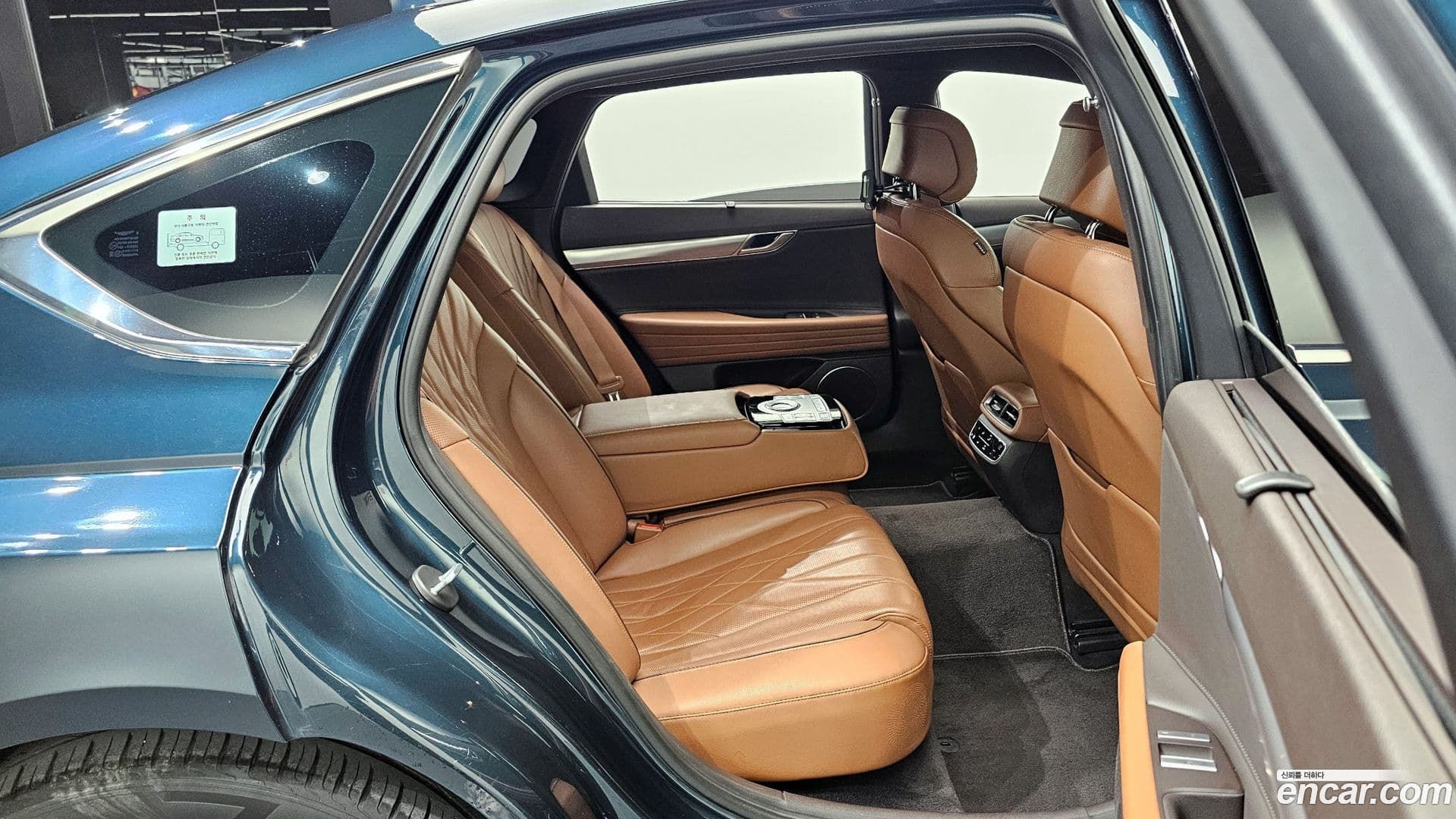 Main__Slider__Photo:G80 Genesis 2021.3-10