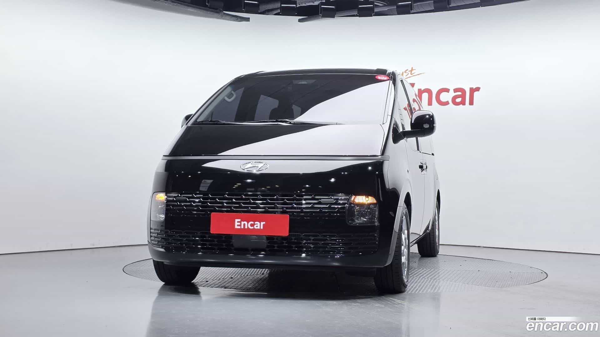 Staria Hyundai 2022.3-OUTER-003