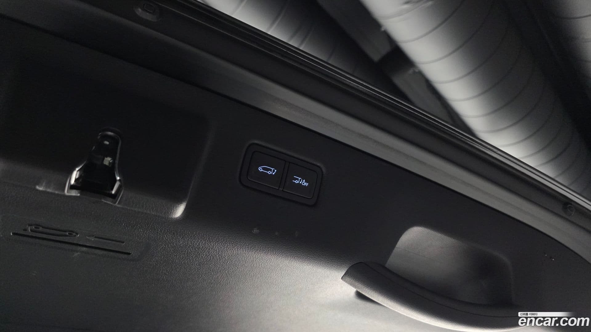 Main__Slider__Photo:Staria Hyundai 2022.3-19