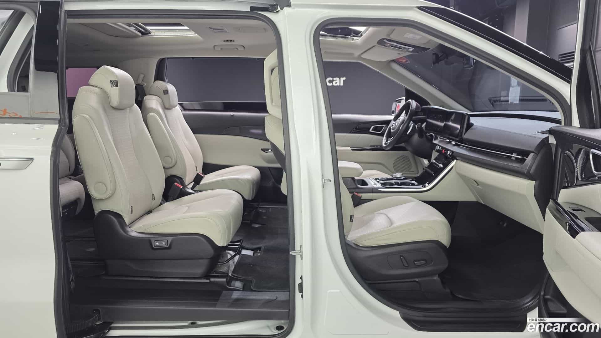 Canival Kia 2021.0-OPTION-024