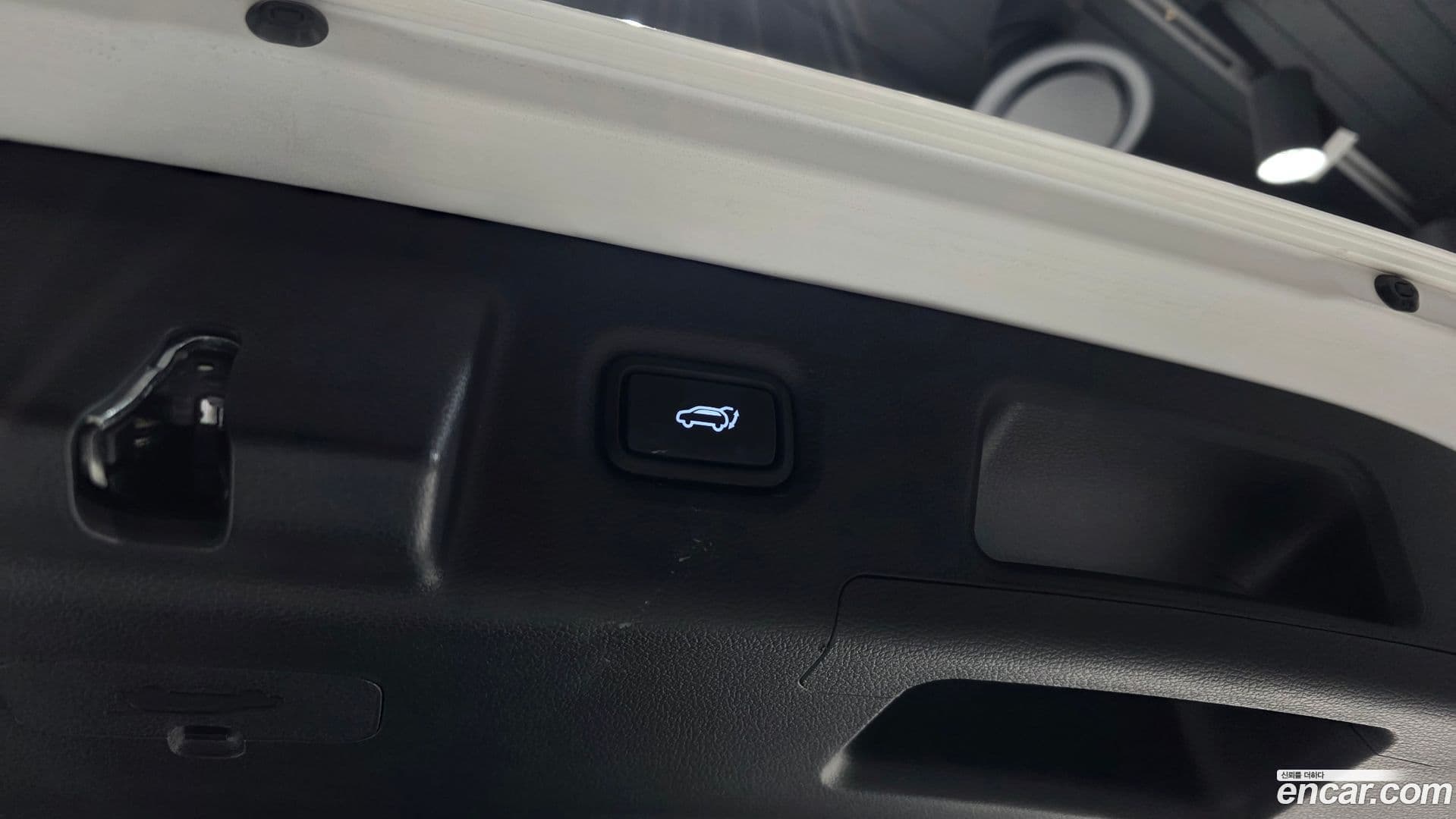 Main__Slider__Photo:Santafe Hyundai 2023.6-19