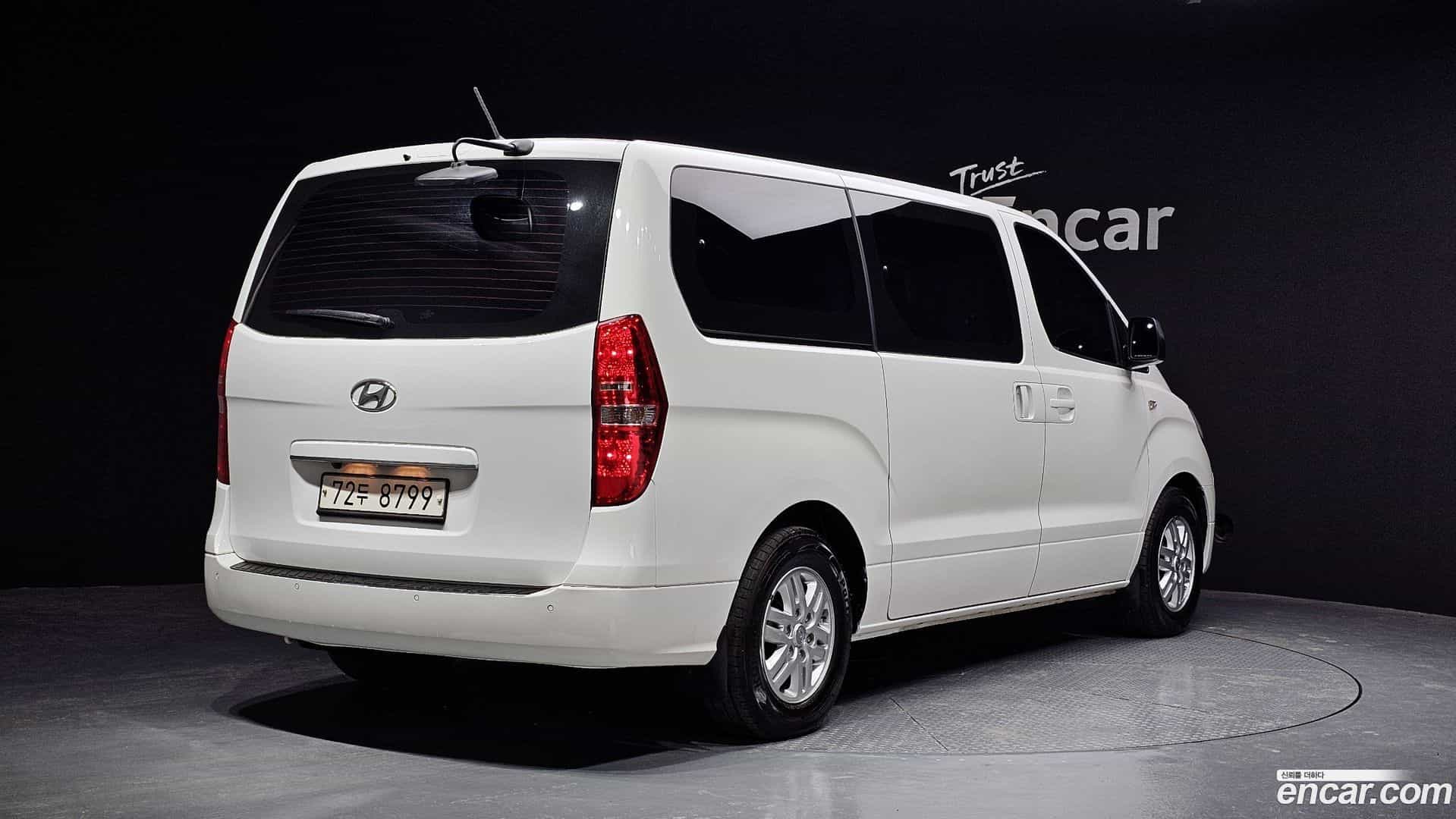 Starex Hyundai 2017.3-OUTER-002