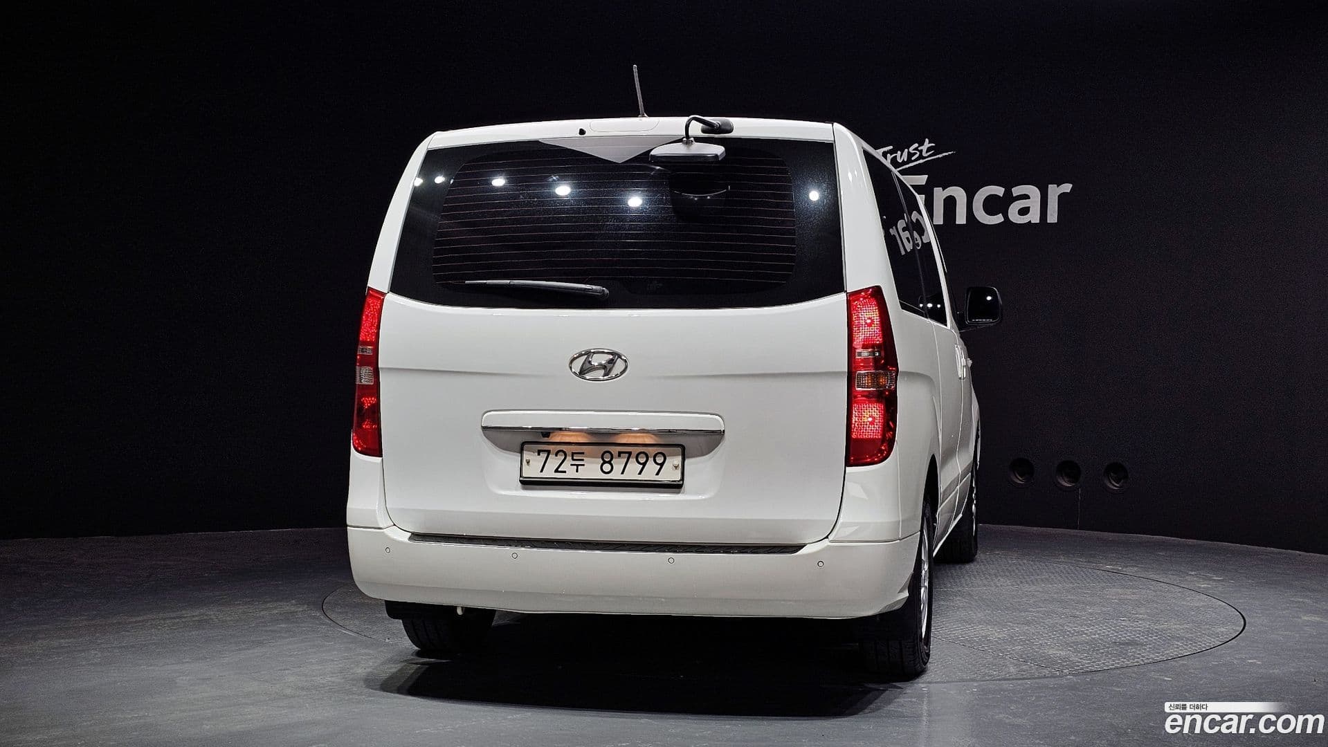 Main__Slider__Photo:Starex Hyundai 2017.3-3