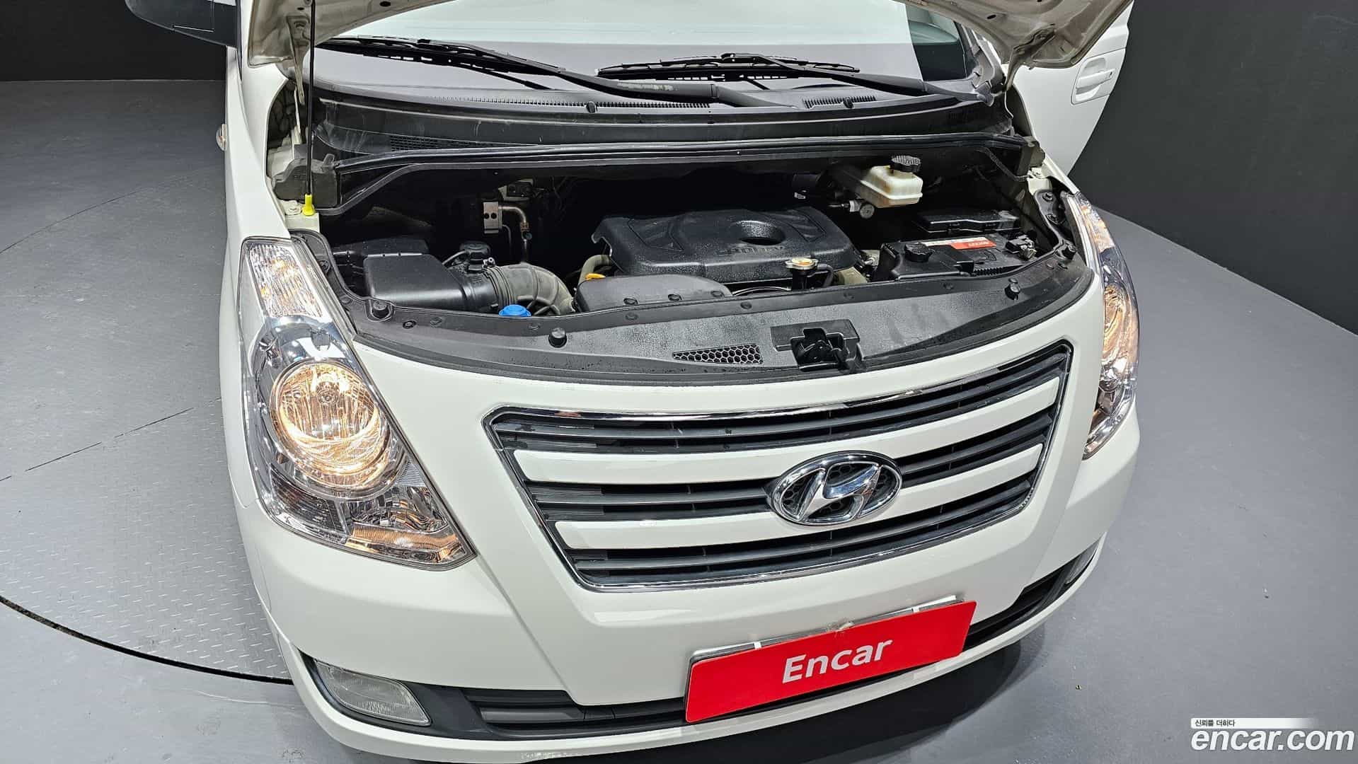 Starex Hyundai 2017.3-INNER-006