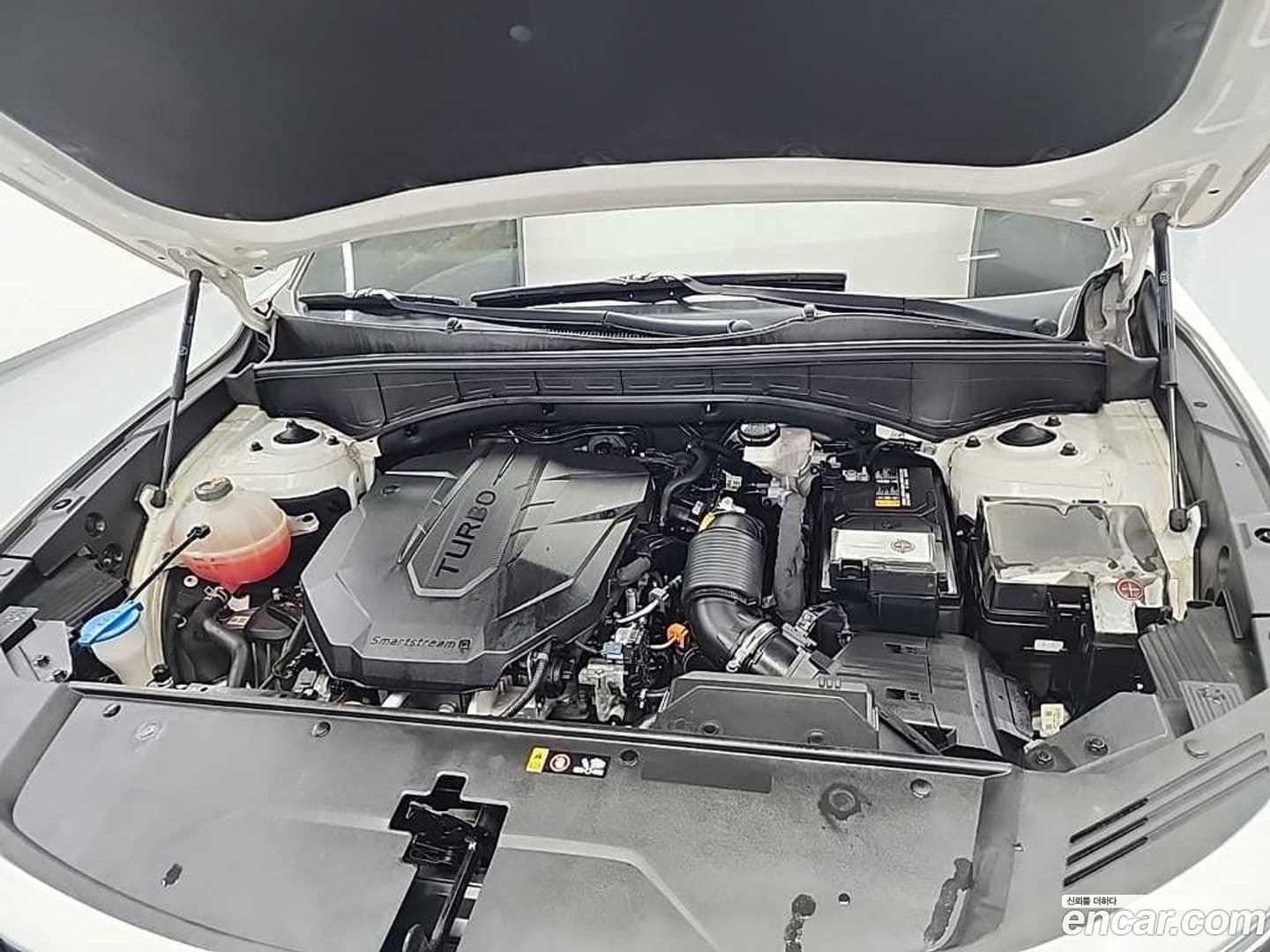 Main__Slider__Photo:Sorento Kia 2021.0-4