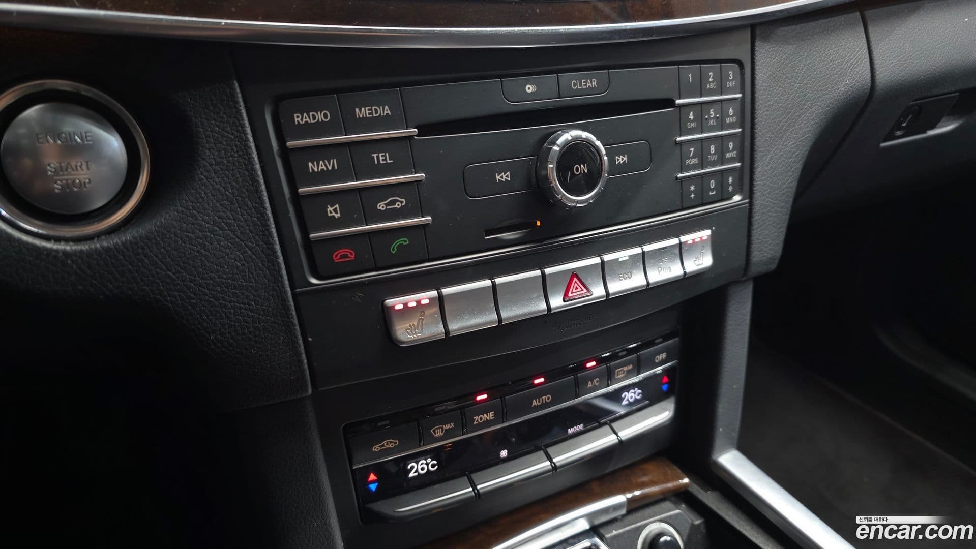 Main__Slider__Photo:E-Class Mercedes-Benz 2016.1-16