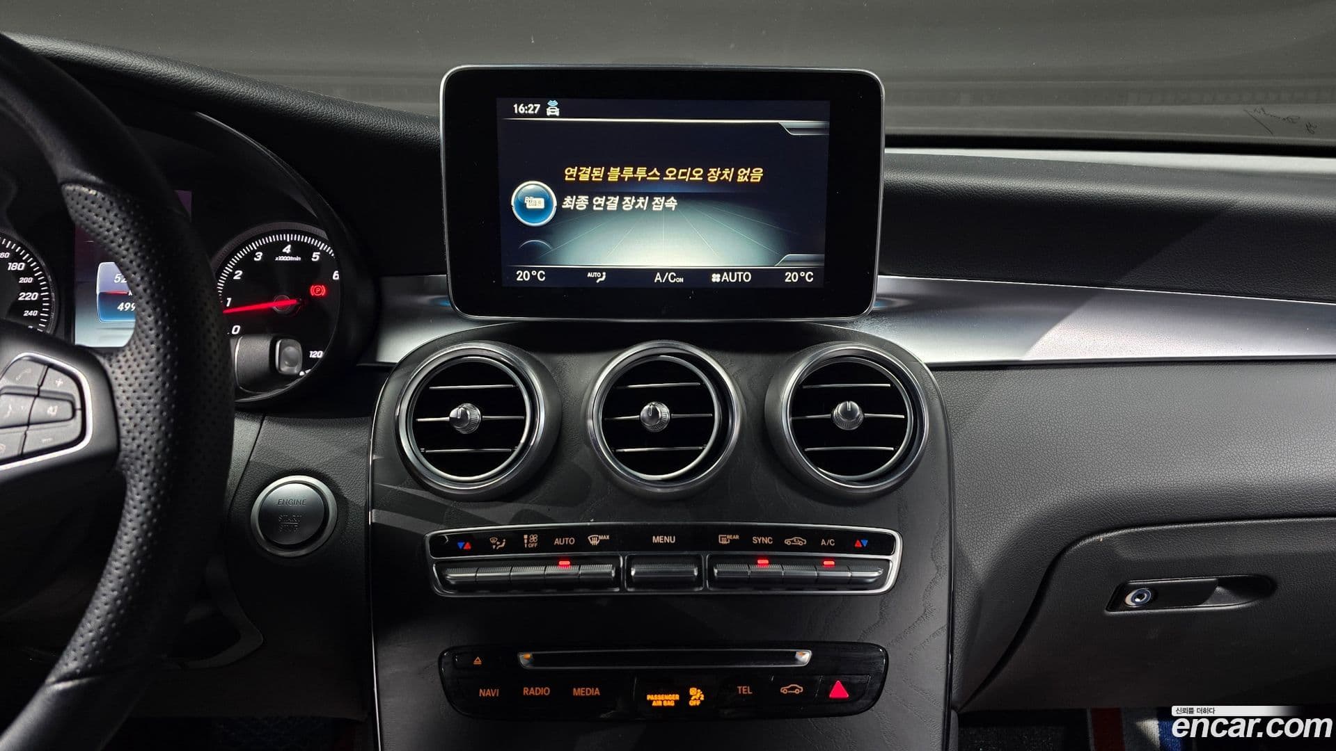 Main__Slider__Photo:GLC-Class Mercedes-Benz 2019.9-14