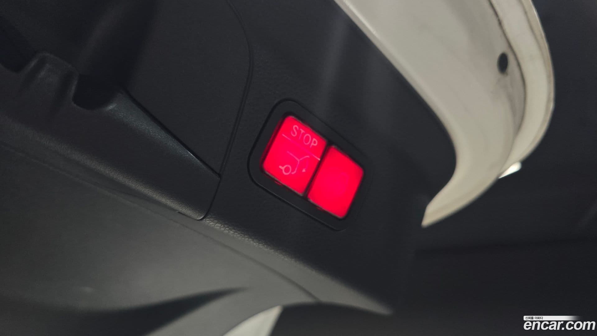 Main__Slider__Photo:GLC-Class Mercedes-Benz 2019.9-16