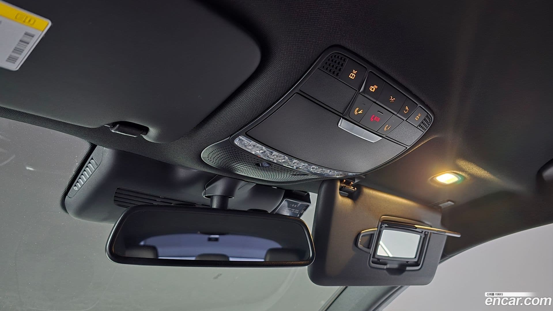 Main__Slider__Photo:GLC-Class Mercedes-Benz 2019.9-19