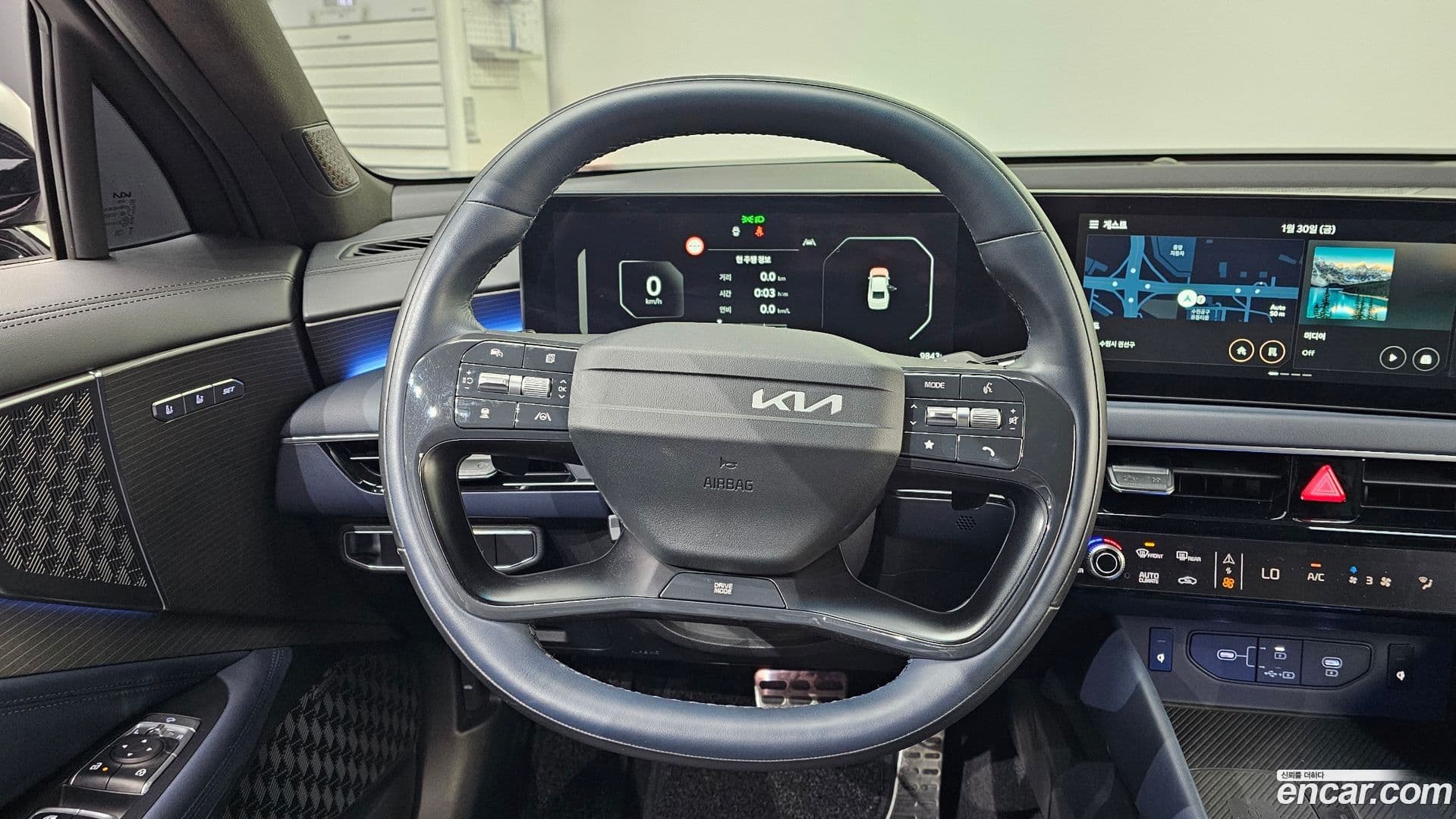 Main__Slider__Photo:K8 Kia 2024.9-12