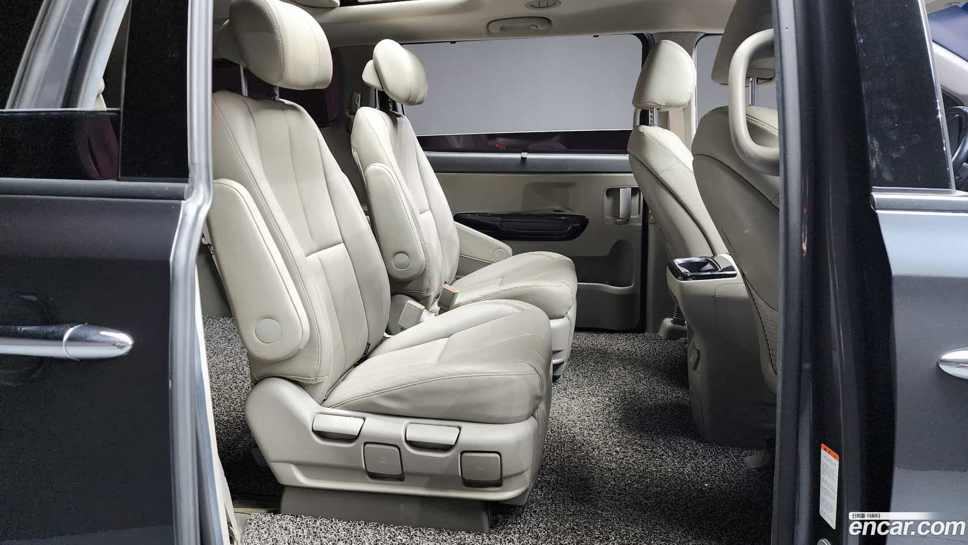 Canival Kia 2015.3-OPTION-016