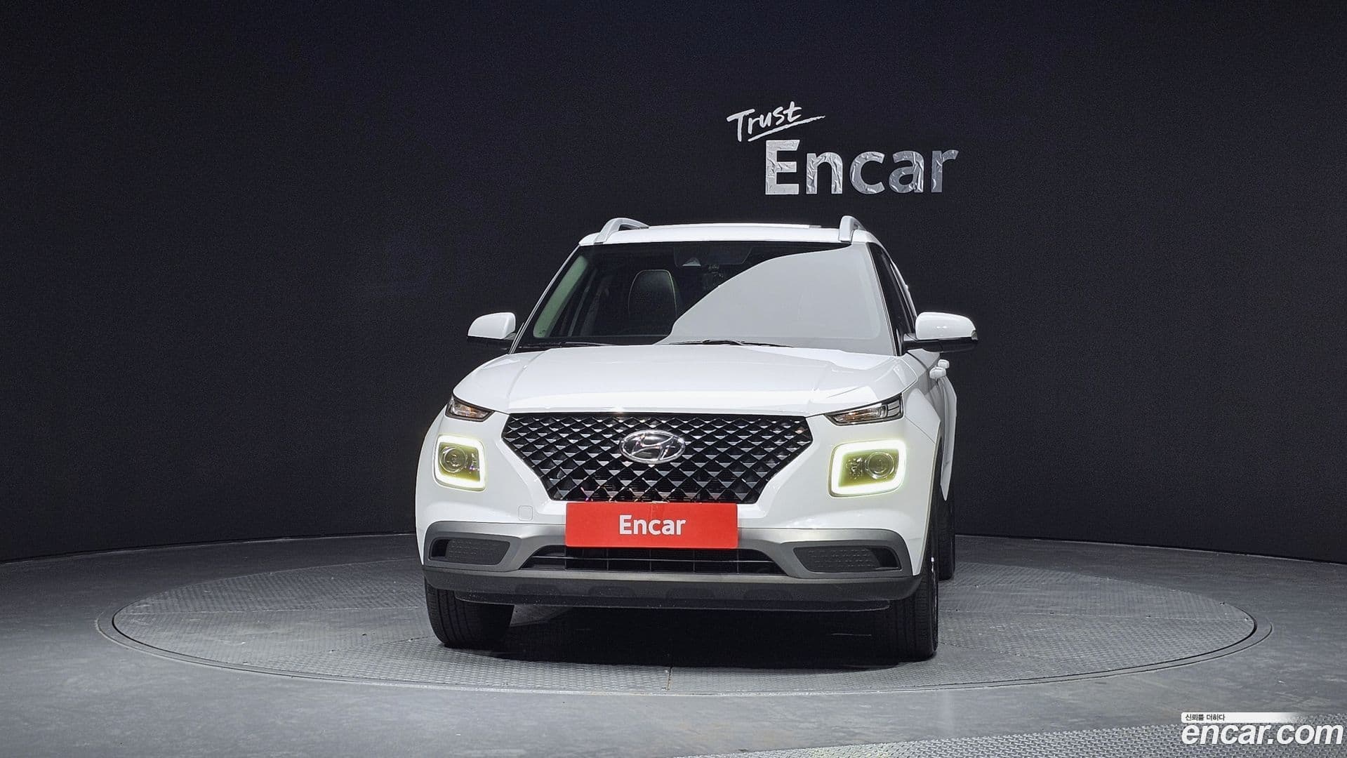 Main__Slider__Photo:Venue Hyundai 2019.8-2