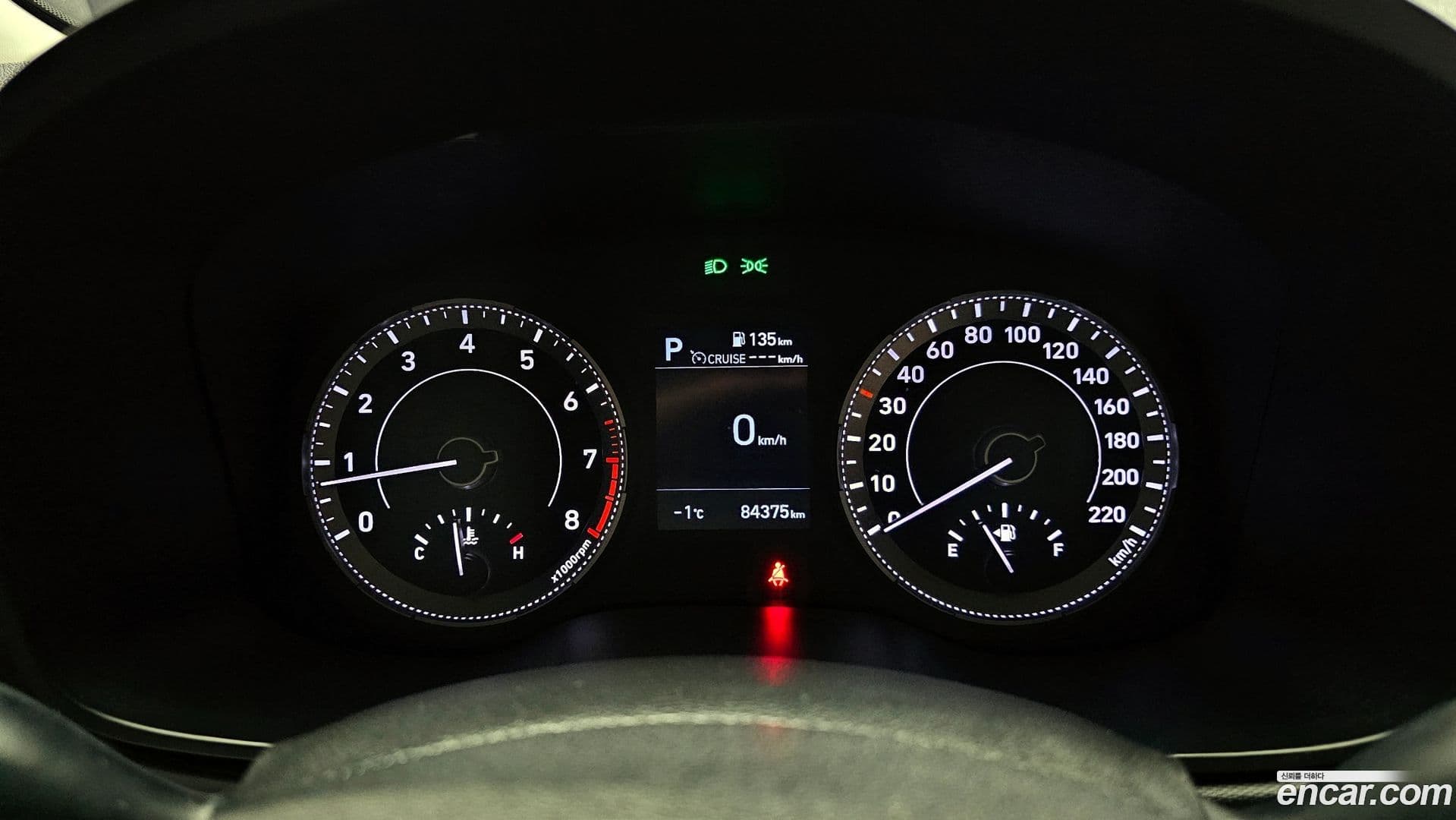 Main__Slider__Photo:Venue Hyundai 2019.8-7