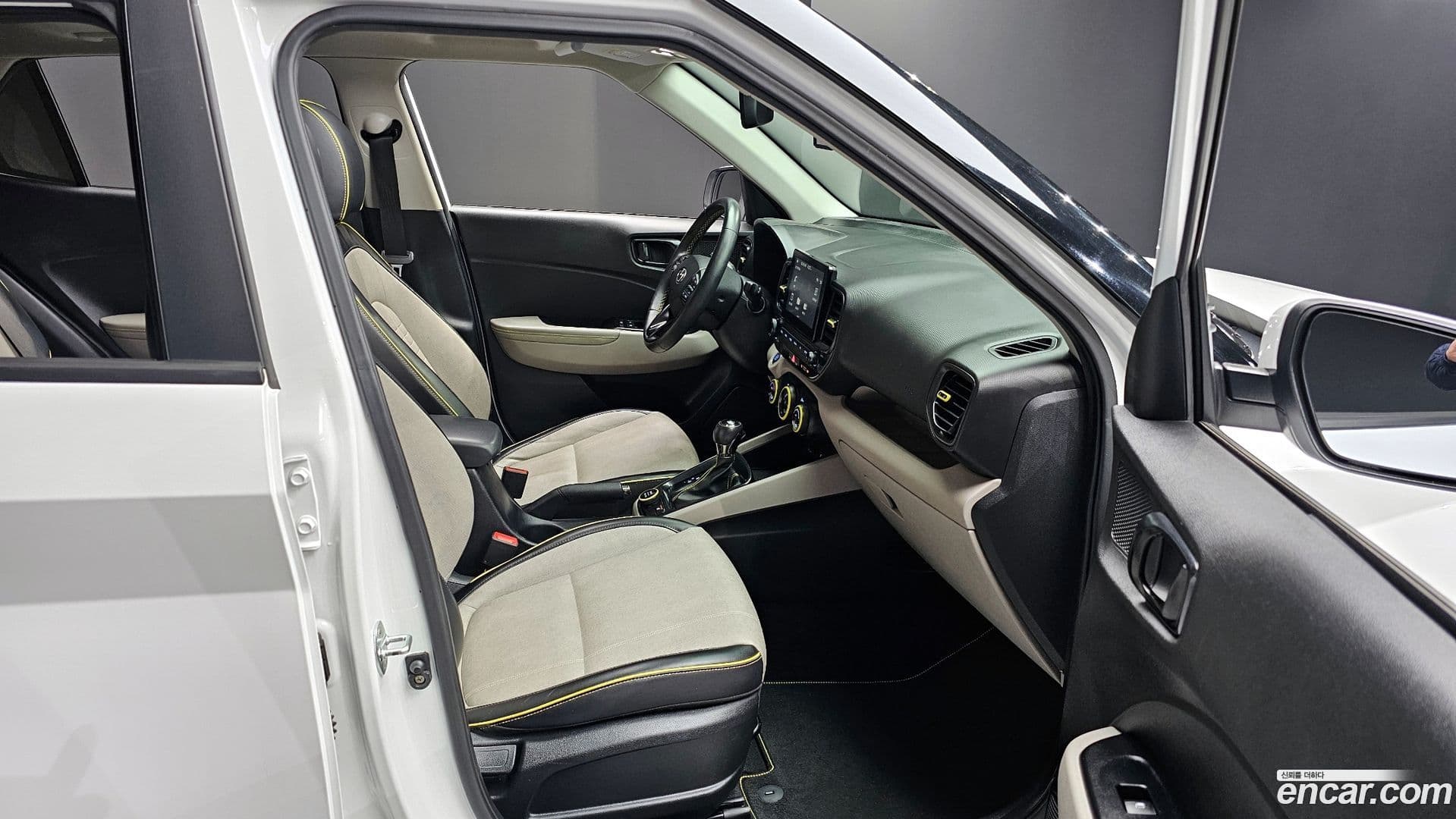 Main__Slider__Photo:Venue Hyundai 2019.8-10