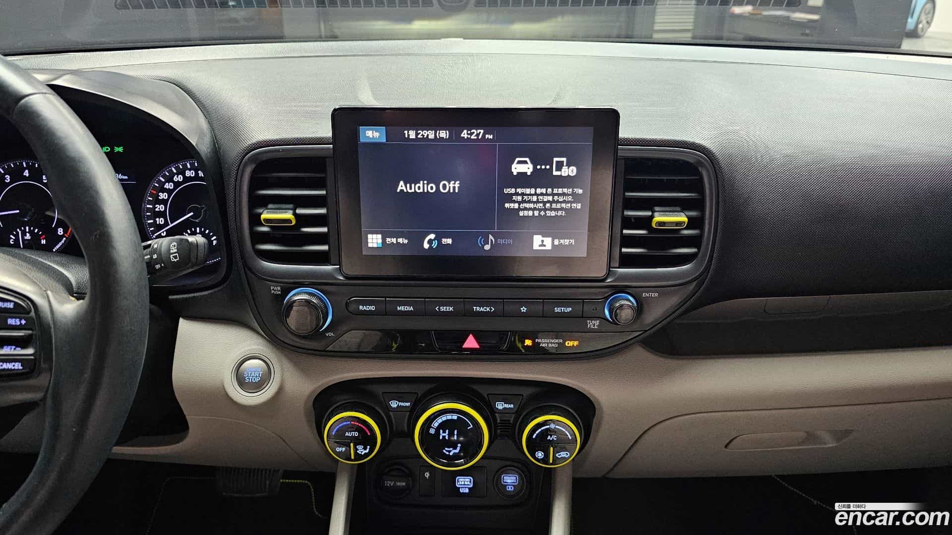 Venue Hyundai 2019.8-OPTION-018