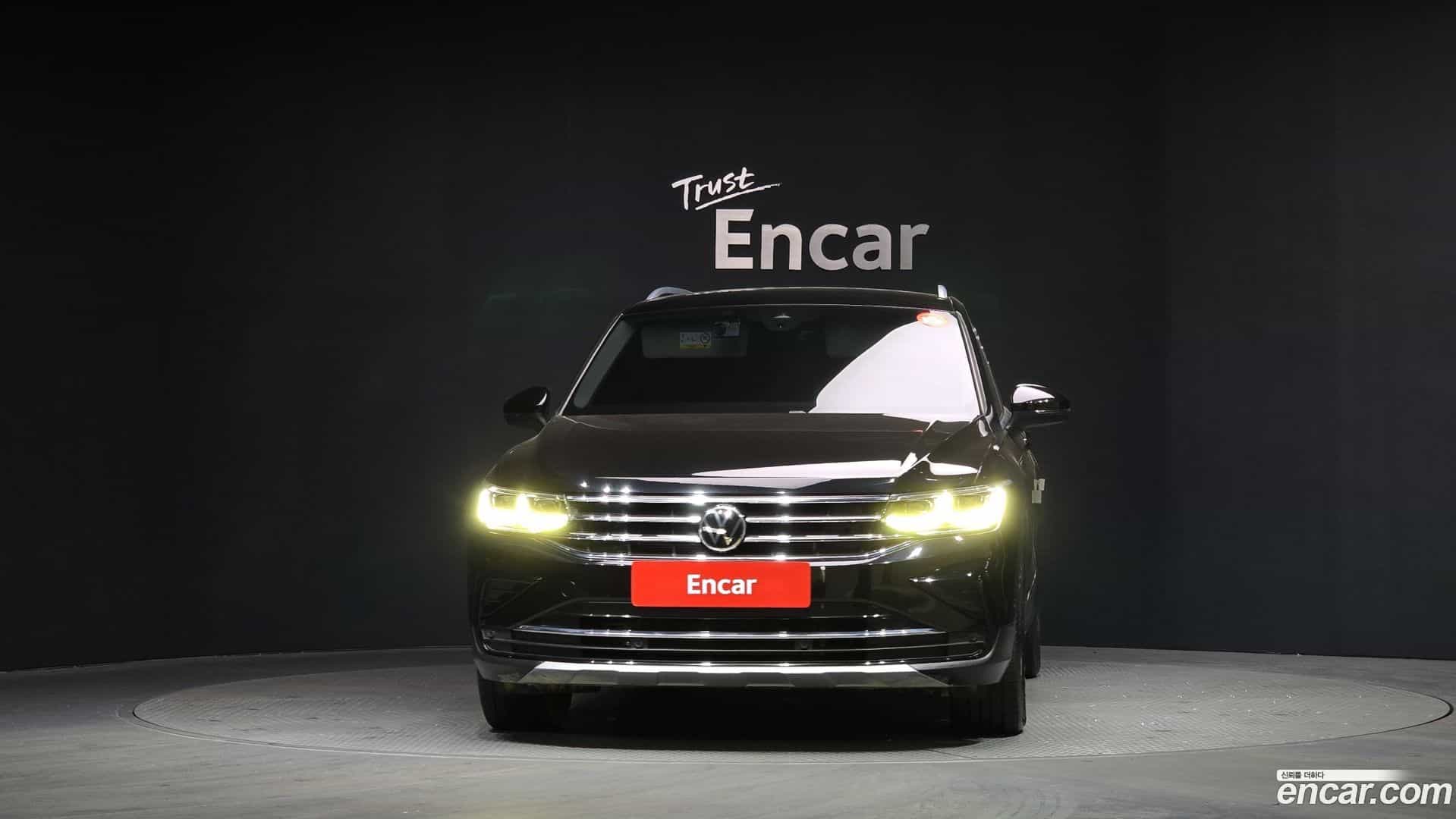 Tiguan Volkswagen 2022.1-OUTER-003