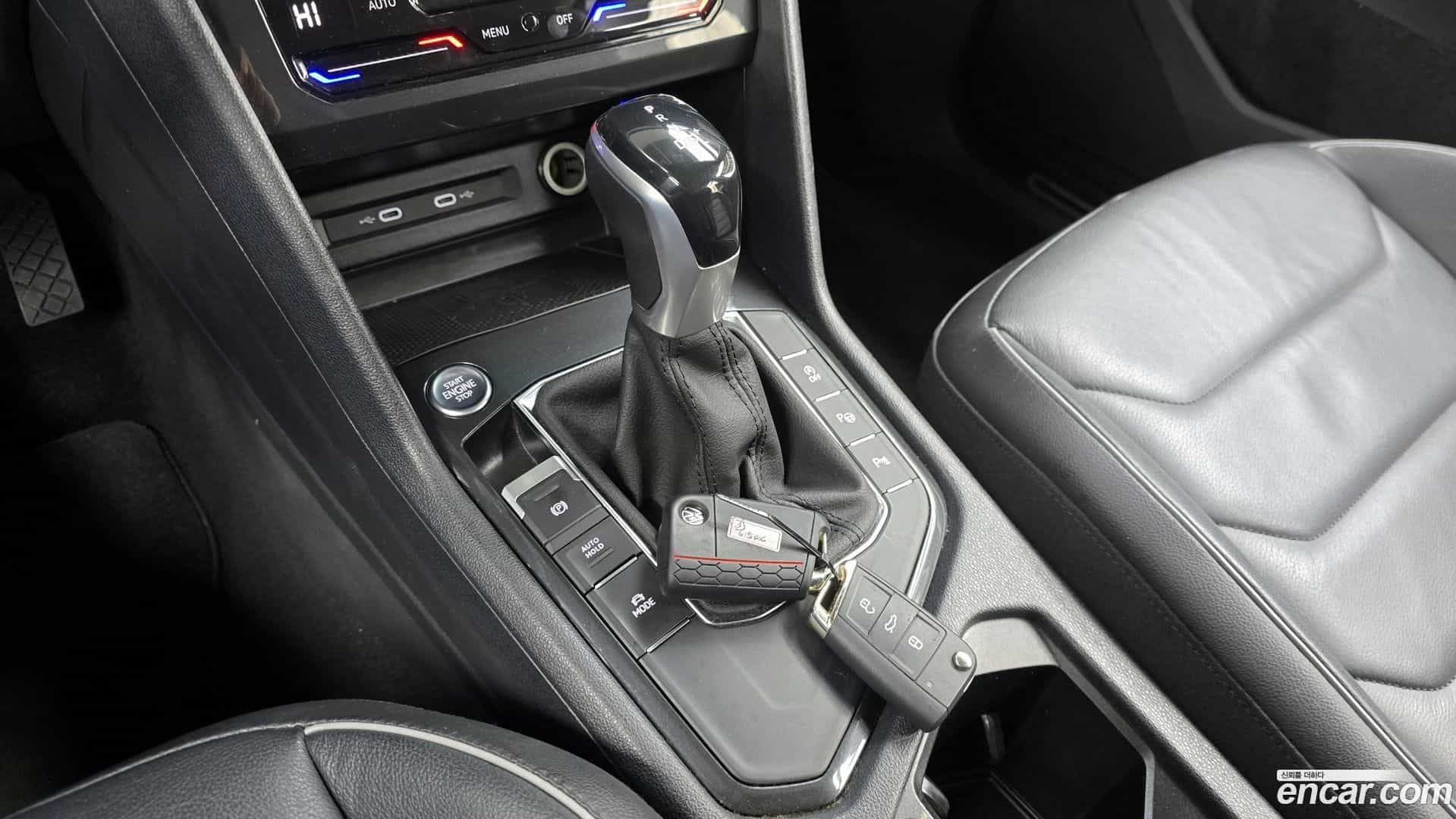 Tiguan Volkswagen 2022.1-INNER-009