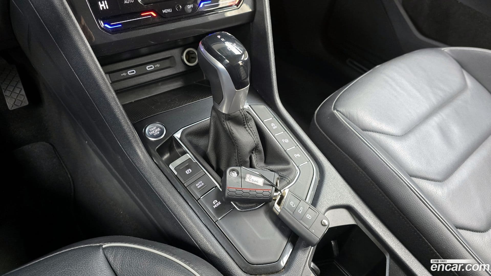 Main__Slider__Photo:Tiguan Volkswagen 2022.1-8