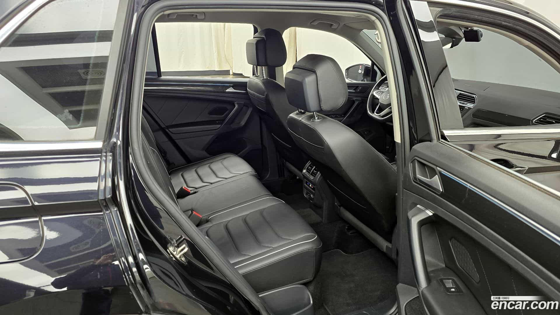 Tiguan Volkswagen 2022.1-OPTION-016