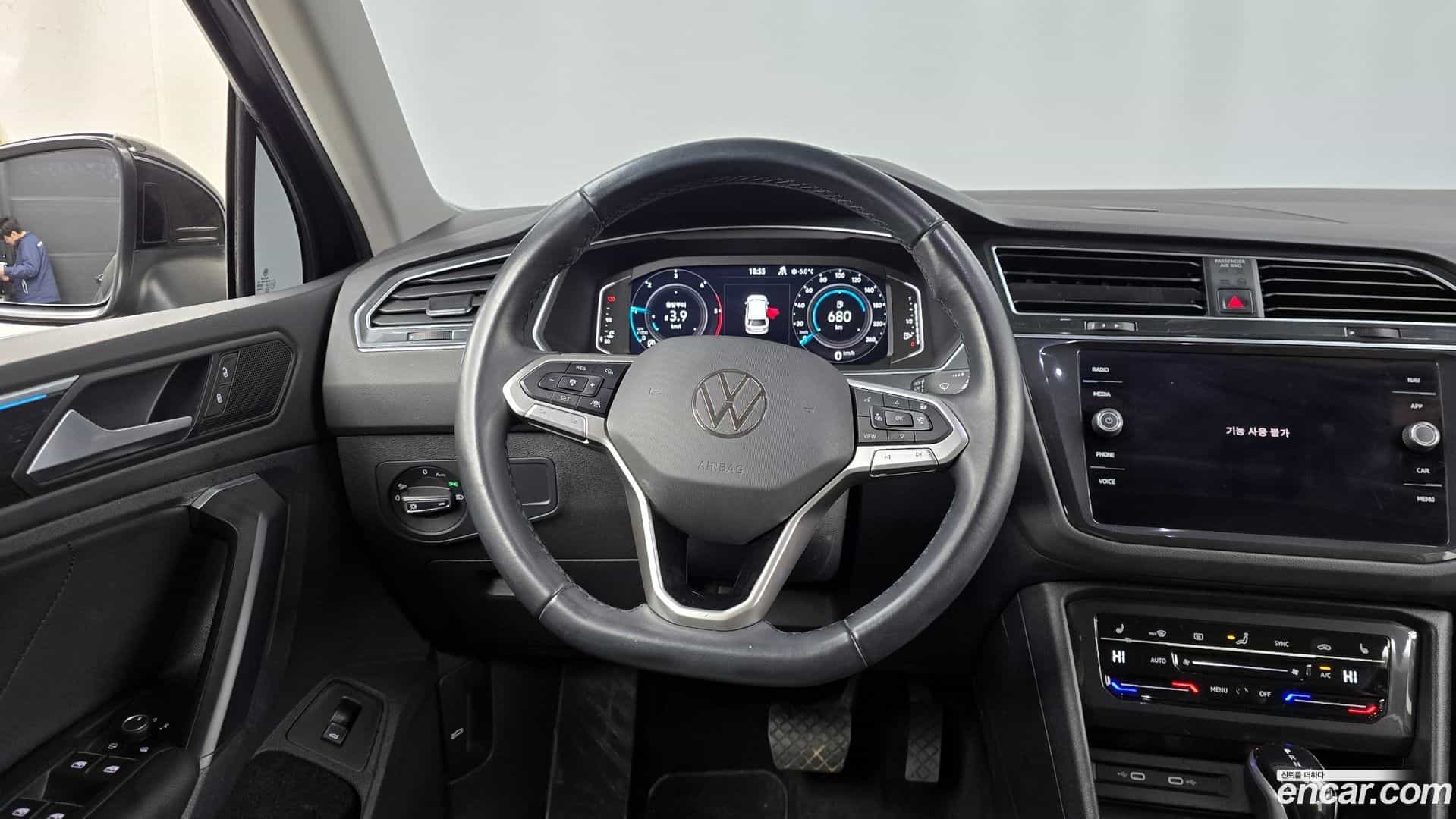 Tiguan Volkswagen 2022.1-OPTION-017