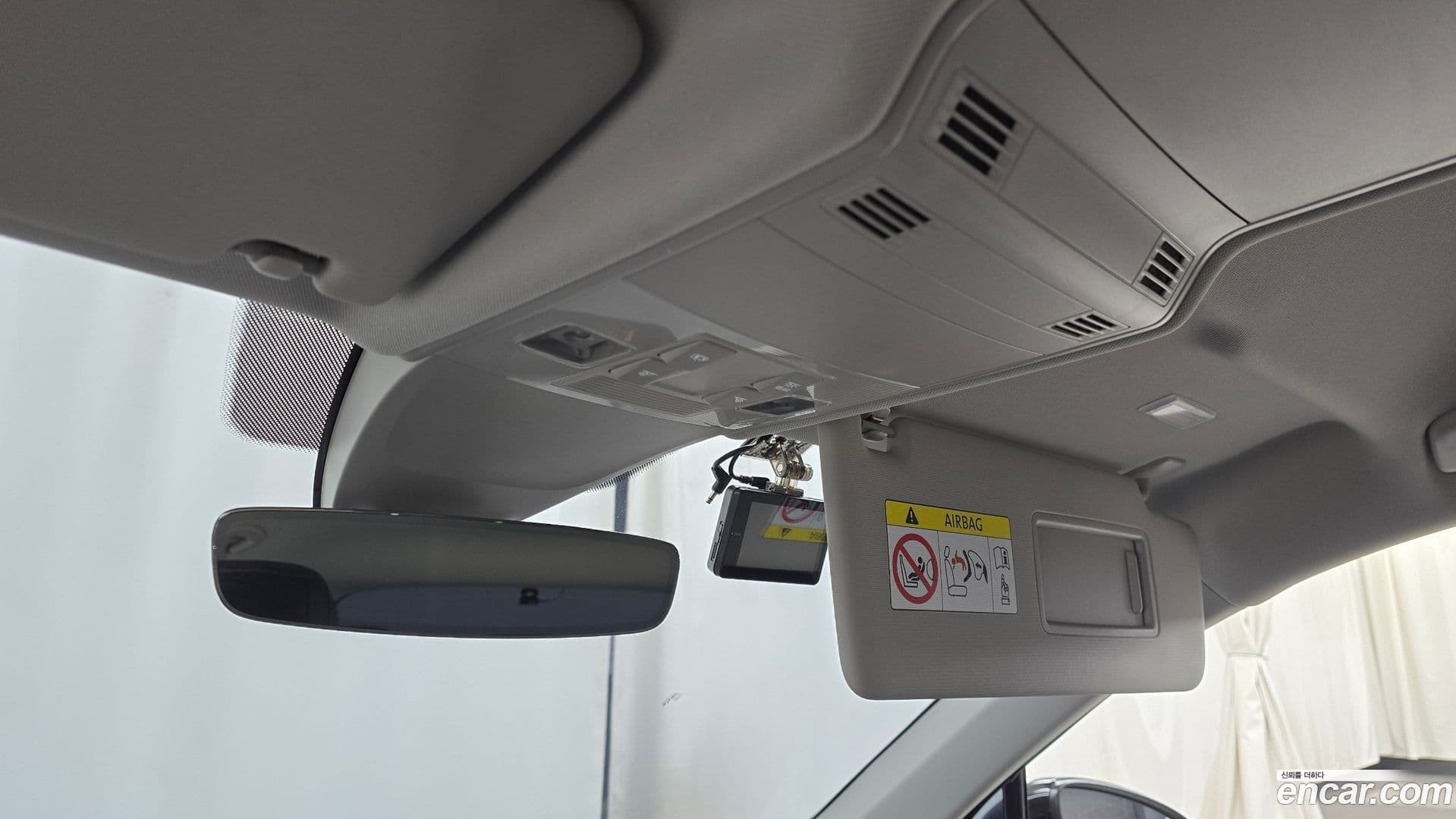 Main__Slider__Photo:Tiguan Volkswagen 2022.1-16