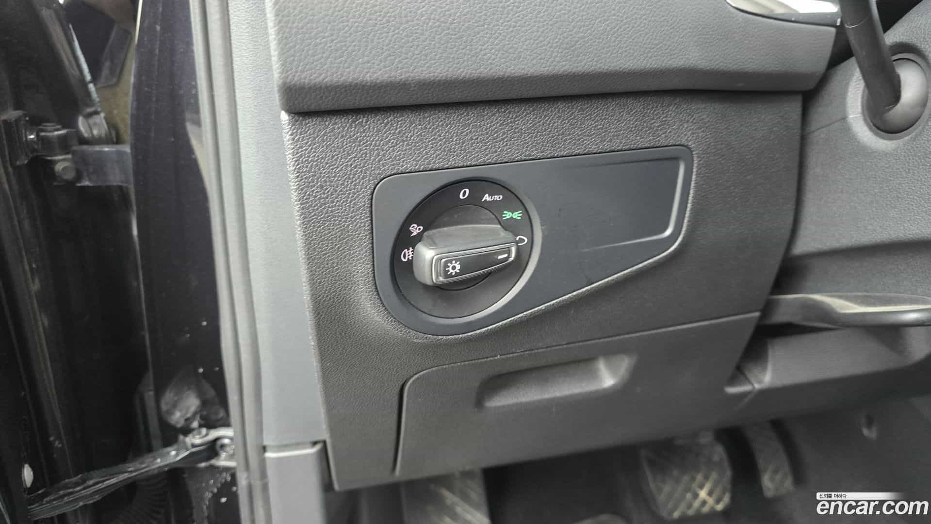 Tiguan Volkswagen 2022.1-OPTION-022