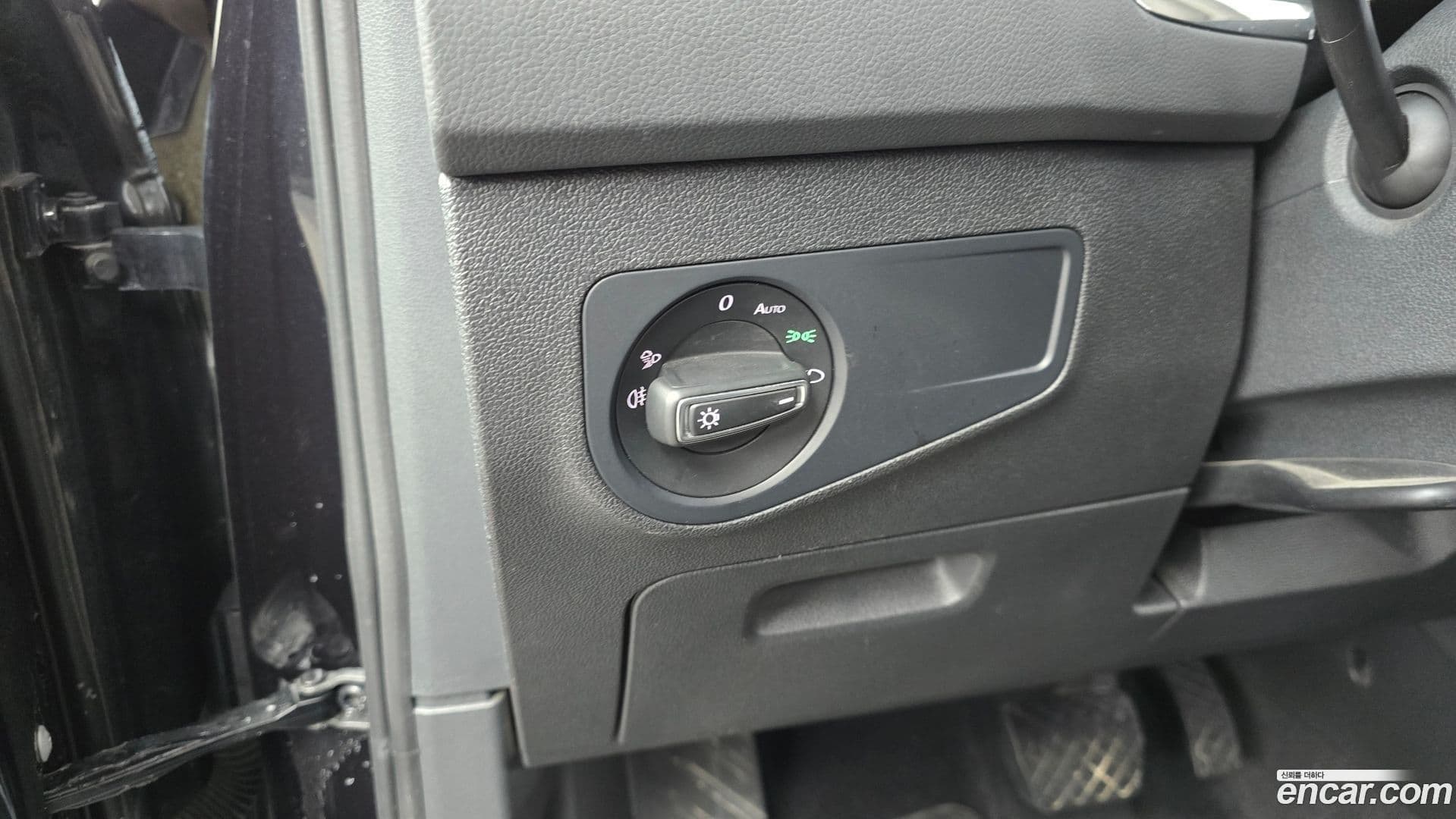 Main__Slider__Photo:Tiguan Volkswagen 2022.1-17