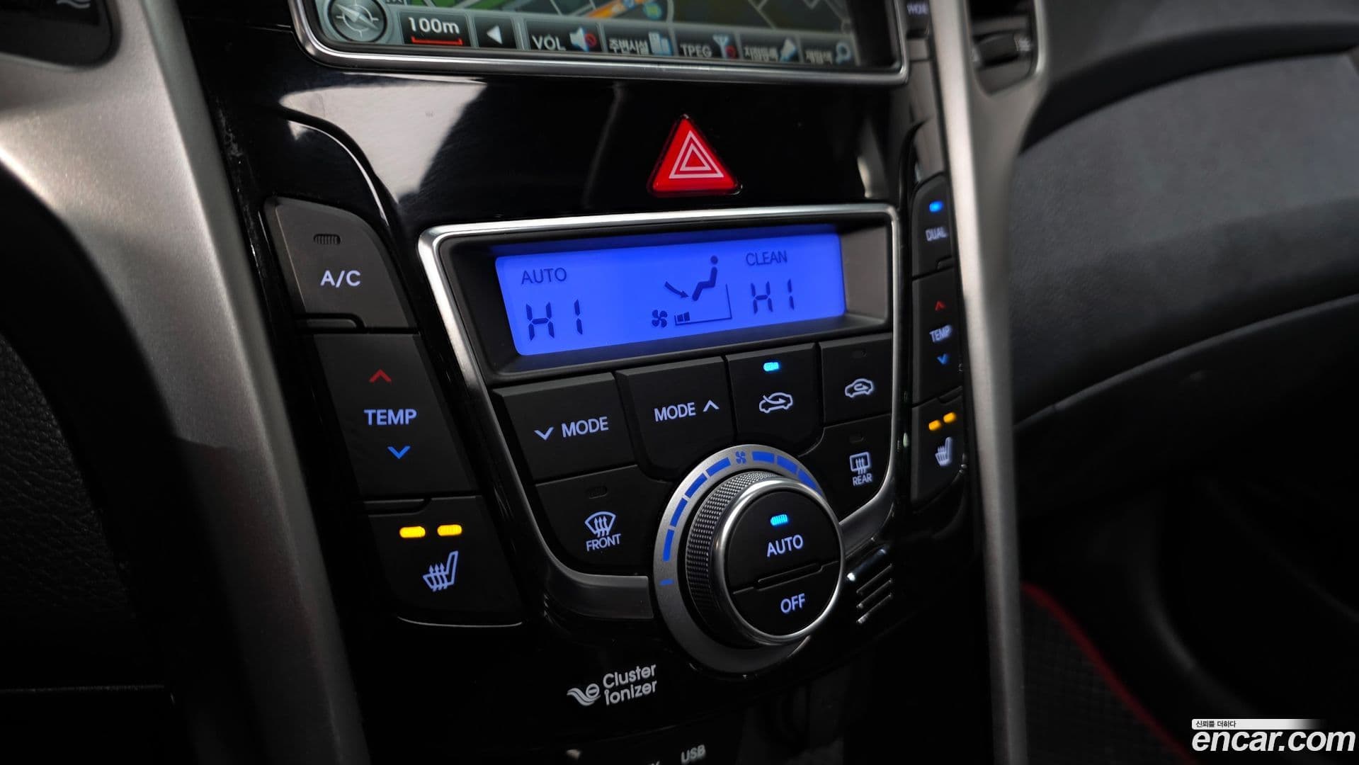 Main__Slider__Photo:i30 Hyundai 2012.11-17