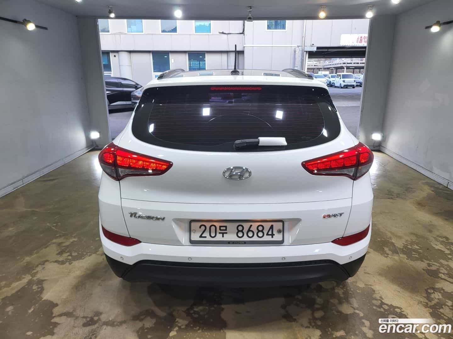 Tucson Hyundai 2015.10-INNER-006