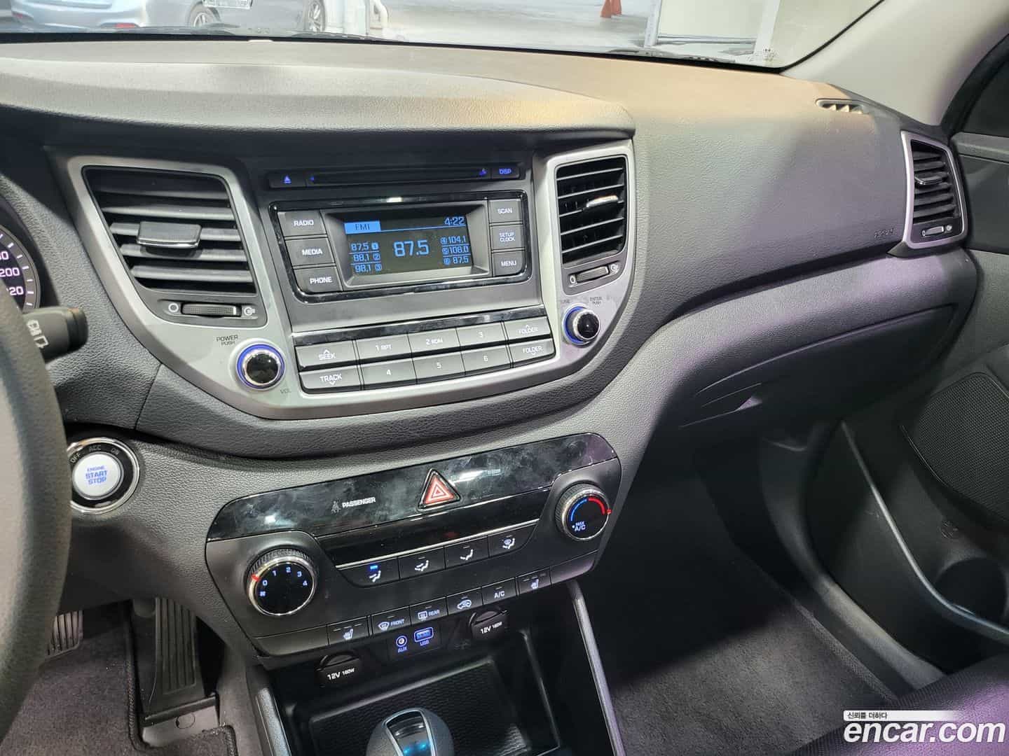 Tucson Hyundai 2015.10-OPTION-015