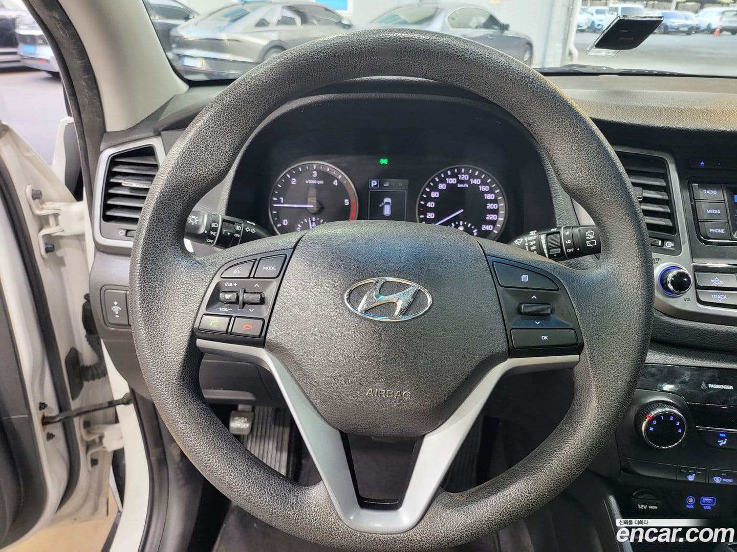 Main__Slider__Photo:Tucson Hyundai 2015.10-12