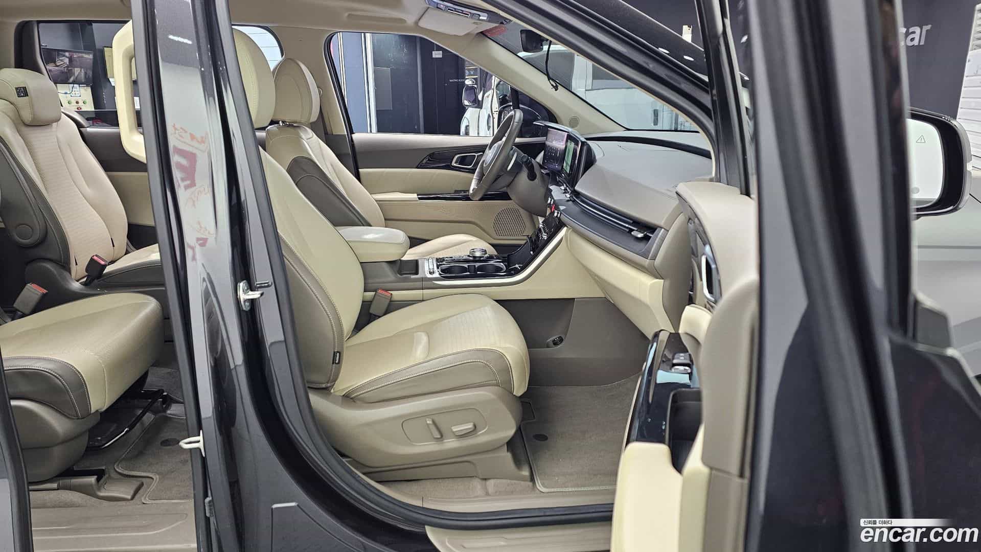 Canival Kia 2022.10-OPTION-015