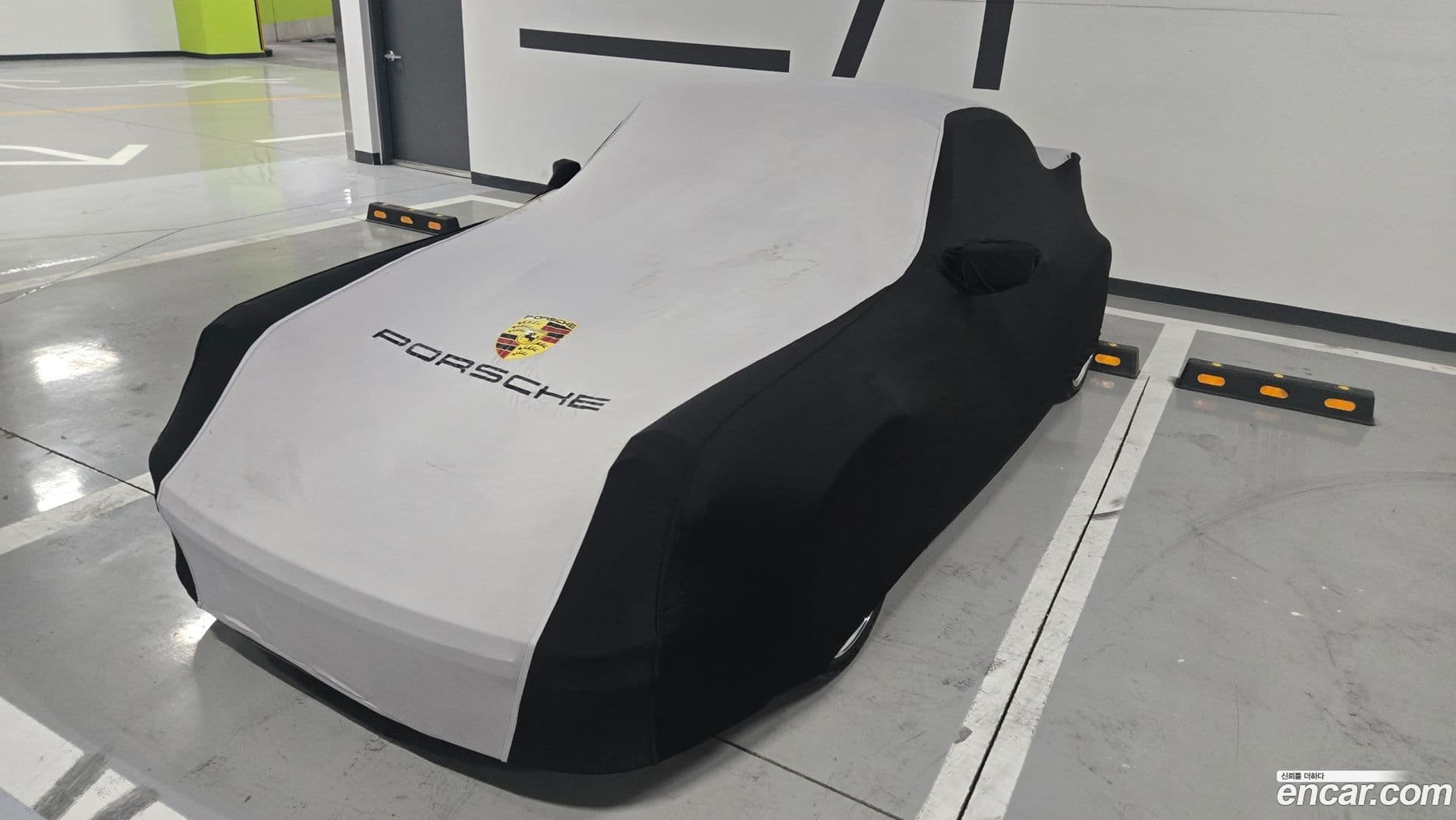 Main__Slider__Photo:911 Porsche 1976.11-13