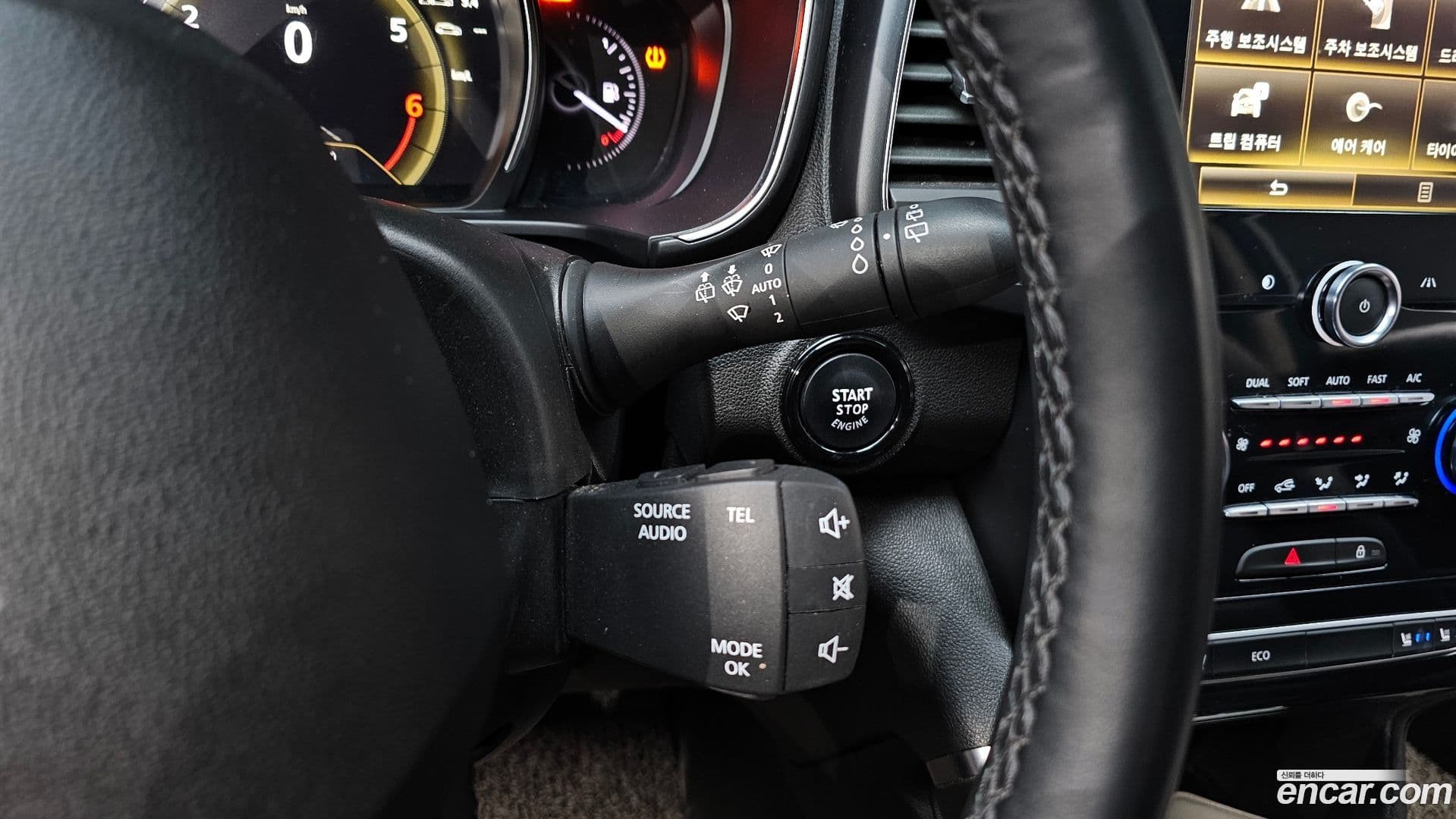 Main__Slider__Photo:QM6 Renault-KoreaSamsung 2017.10-17