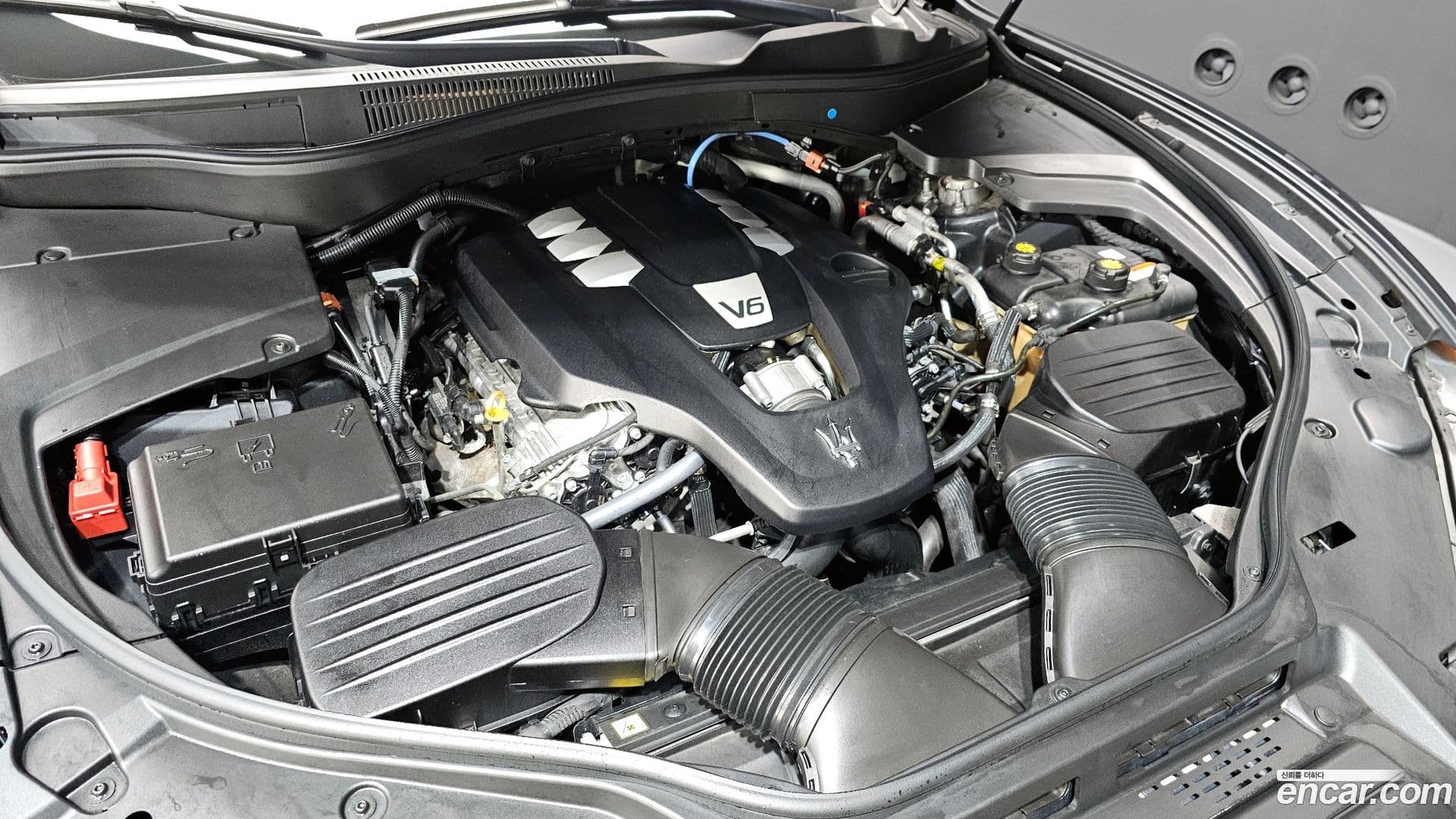 Main__Slider__Photo:Levante Maserati 2022.2-5