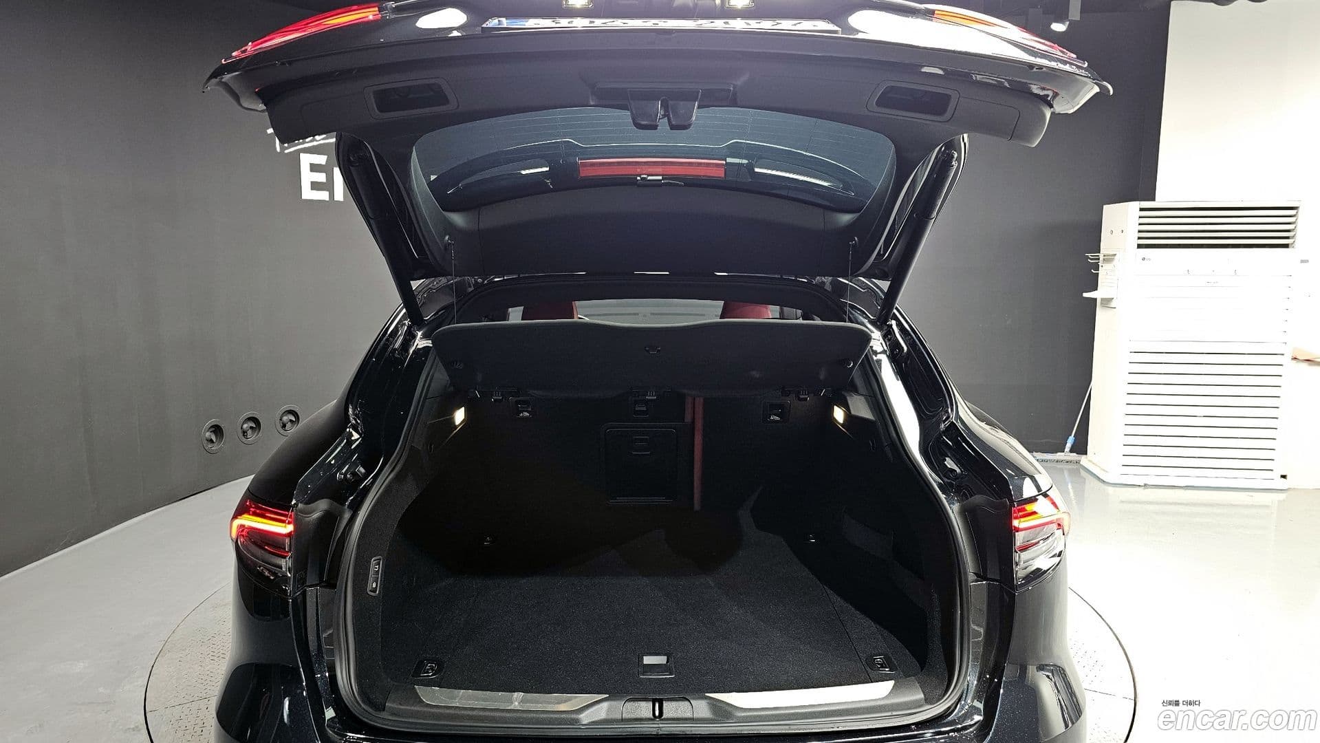 Main__Slider__Photo:Levante Maserati 2022.2-19