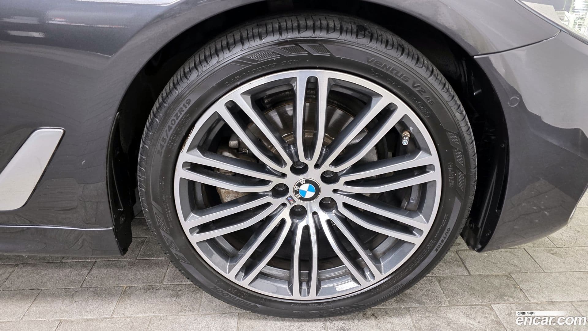 Main__Slider__Photo:5-Series BMW 2020.6-4