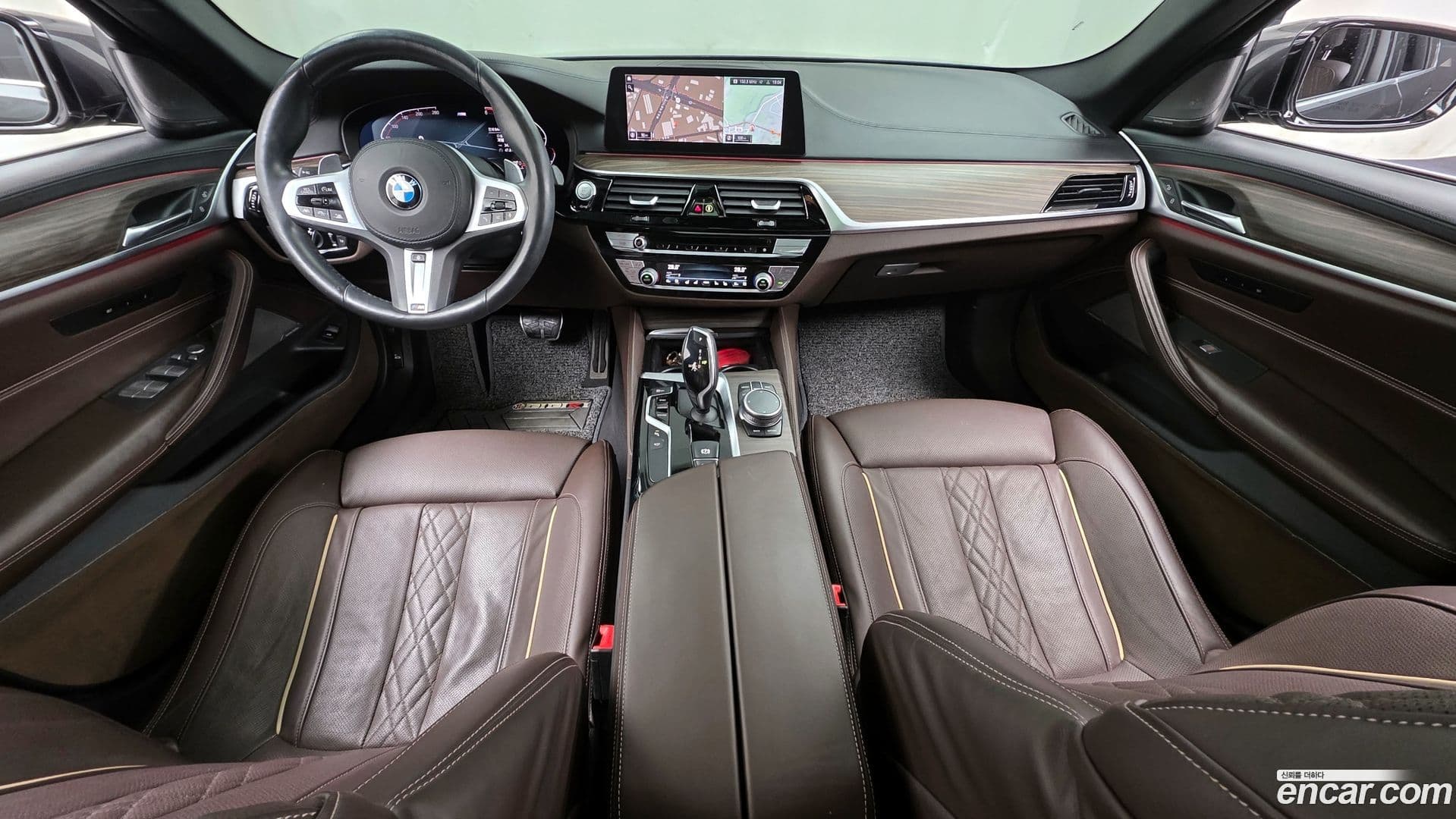 Main__Slider__Photo:5-Series BMW 2020.6-6