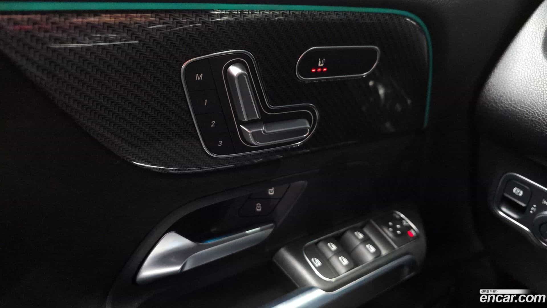 GLB-Class Mercedes-Benz 2023.5-OPTION-021