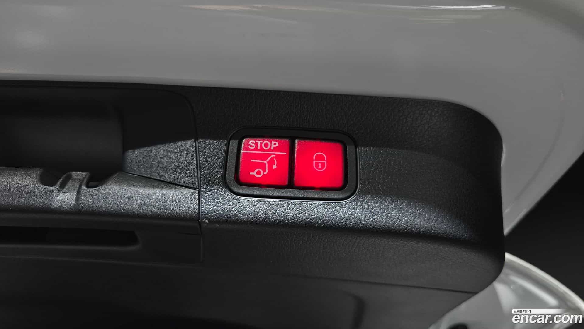 GLB-Class Mercedes-Benz 2023.5-OPTION-024