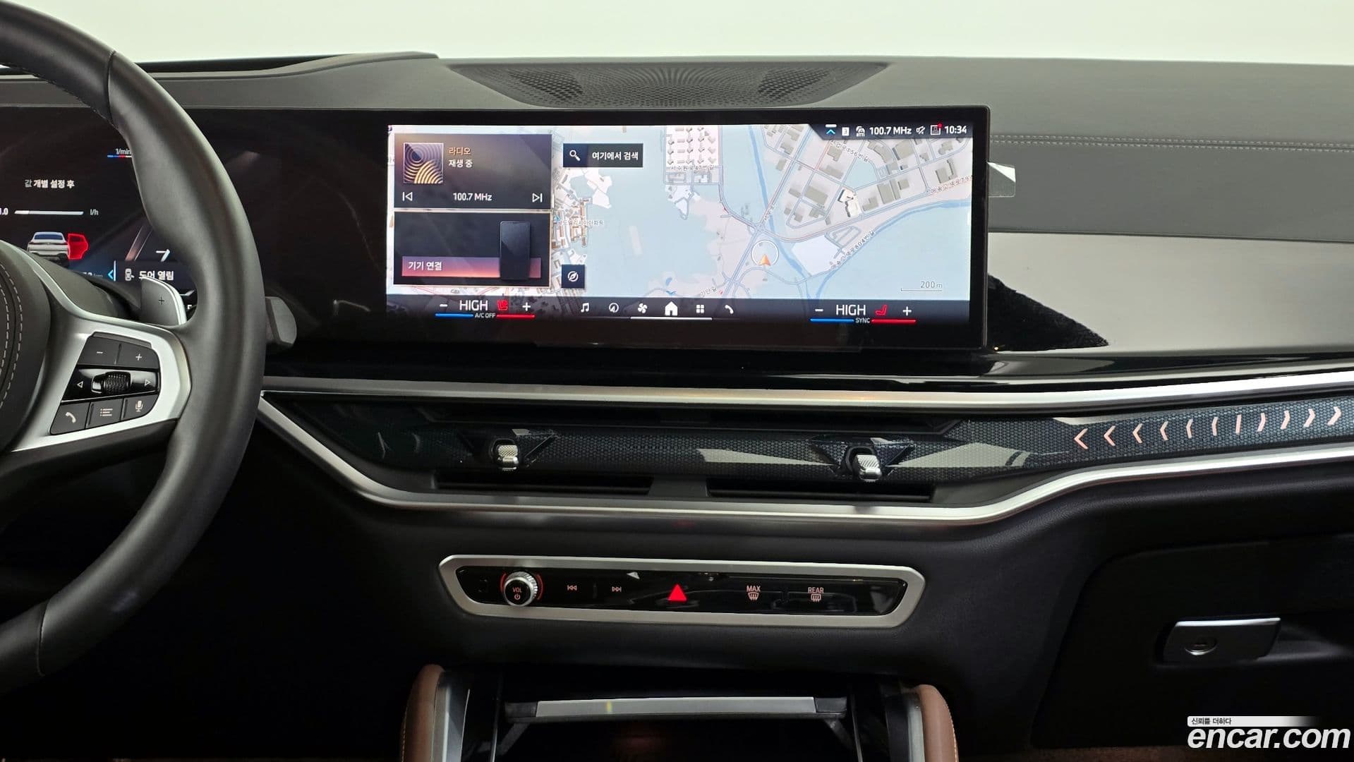 Main__Slider__Photo:X6 BMW 2025.0-13