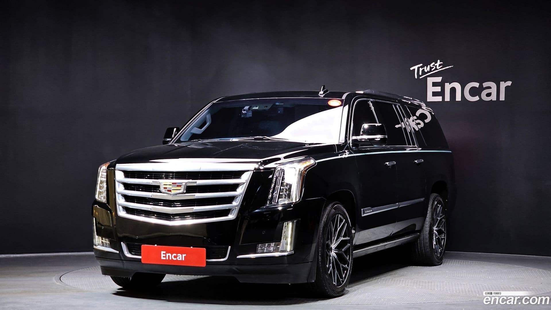 Main__Slider__Photo:Escalade Cadillac 2015.3-0