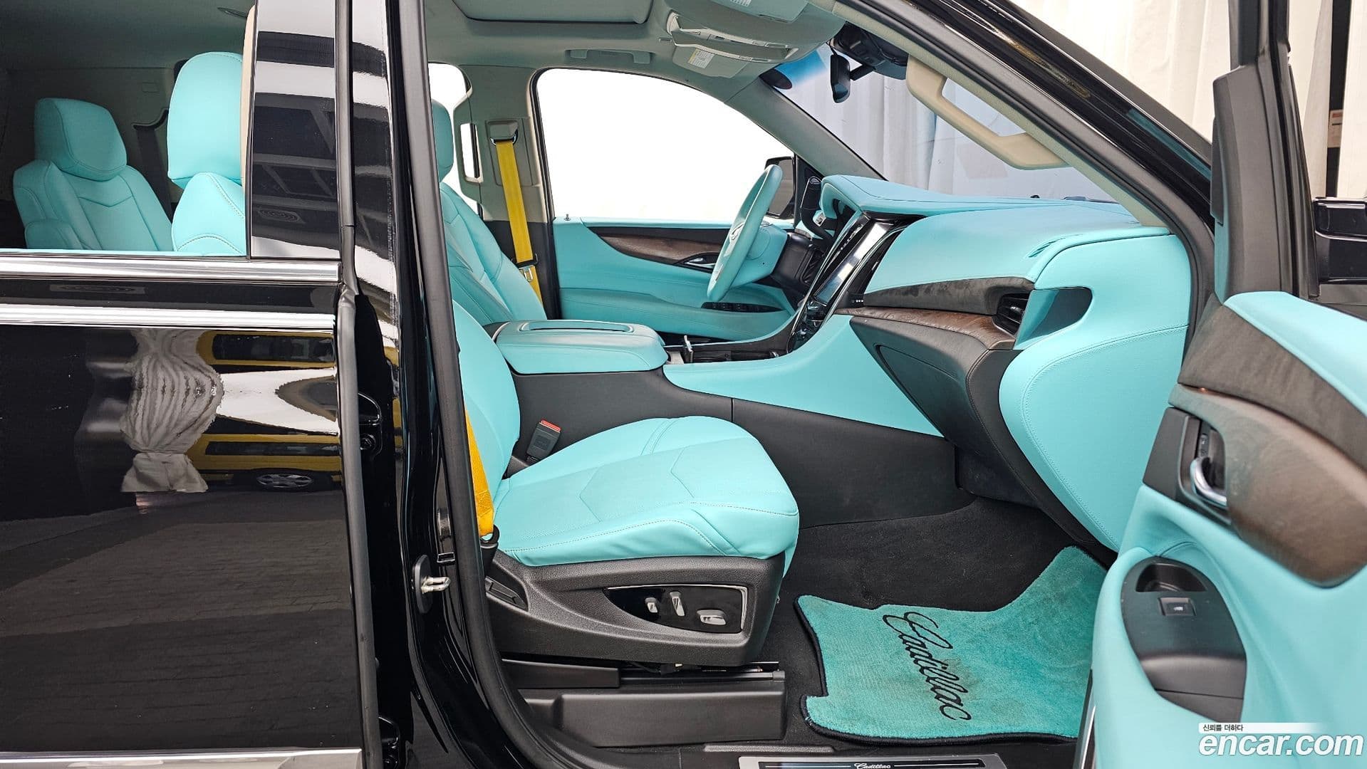 Main__Slider__Photo:Escalade Cadillac 2015.3-10