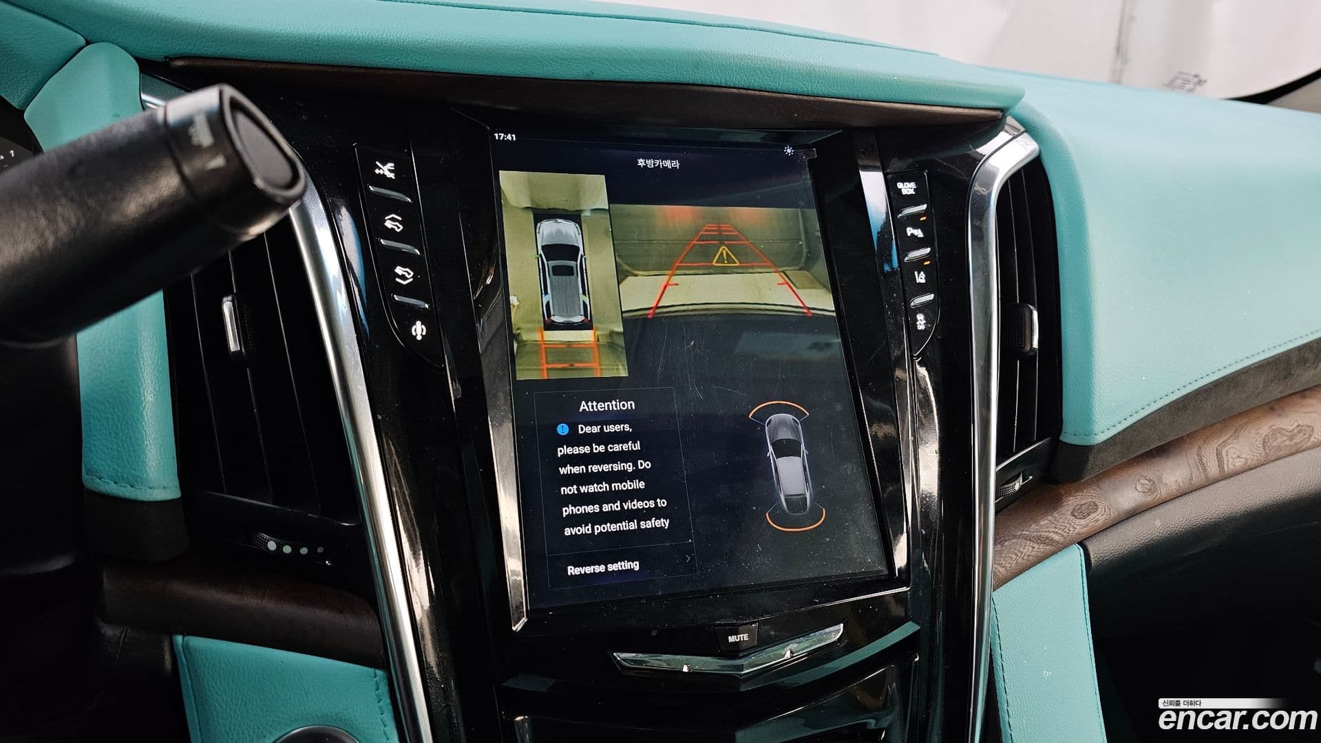 Main__Slider__Photo:Escalade Cadillac 2015.3-14