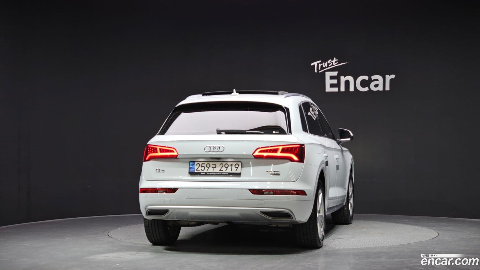 Main__Slider__Photo:Q5 Audi 2020.8-3