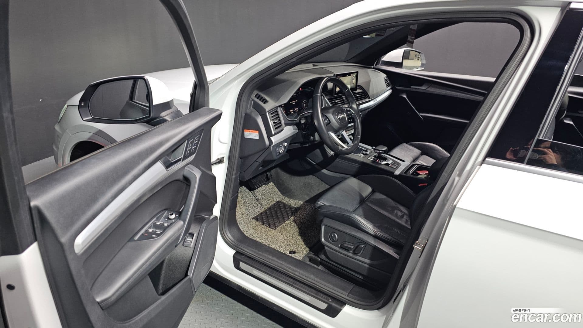 Main__Slider__Photo:Q5 Audi 2020.8-9