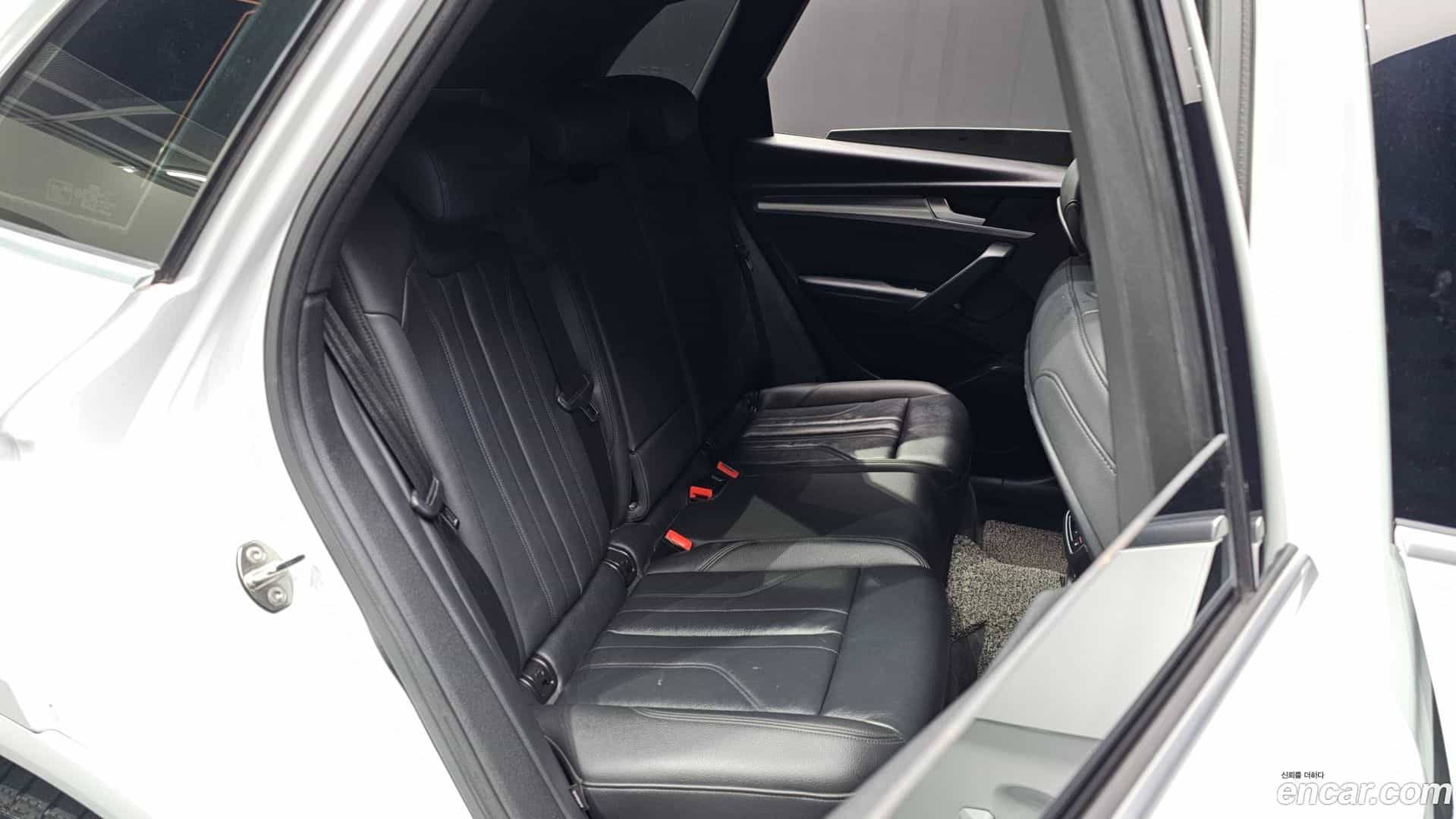 Q5 Audi 2020.8-OPTION-016